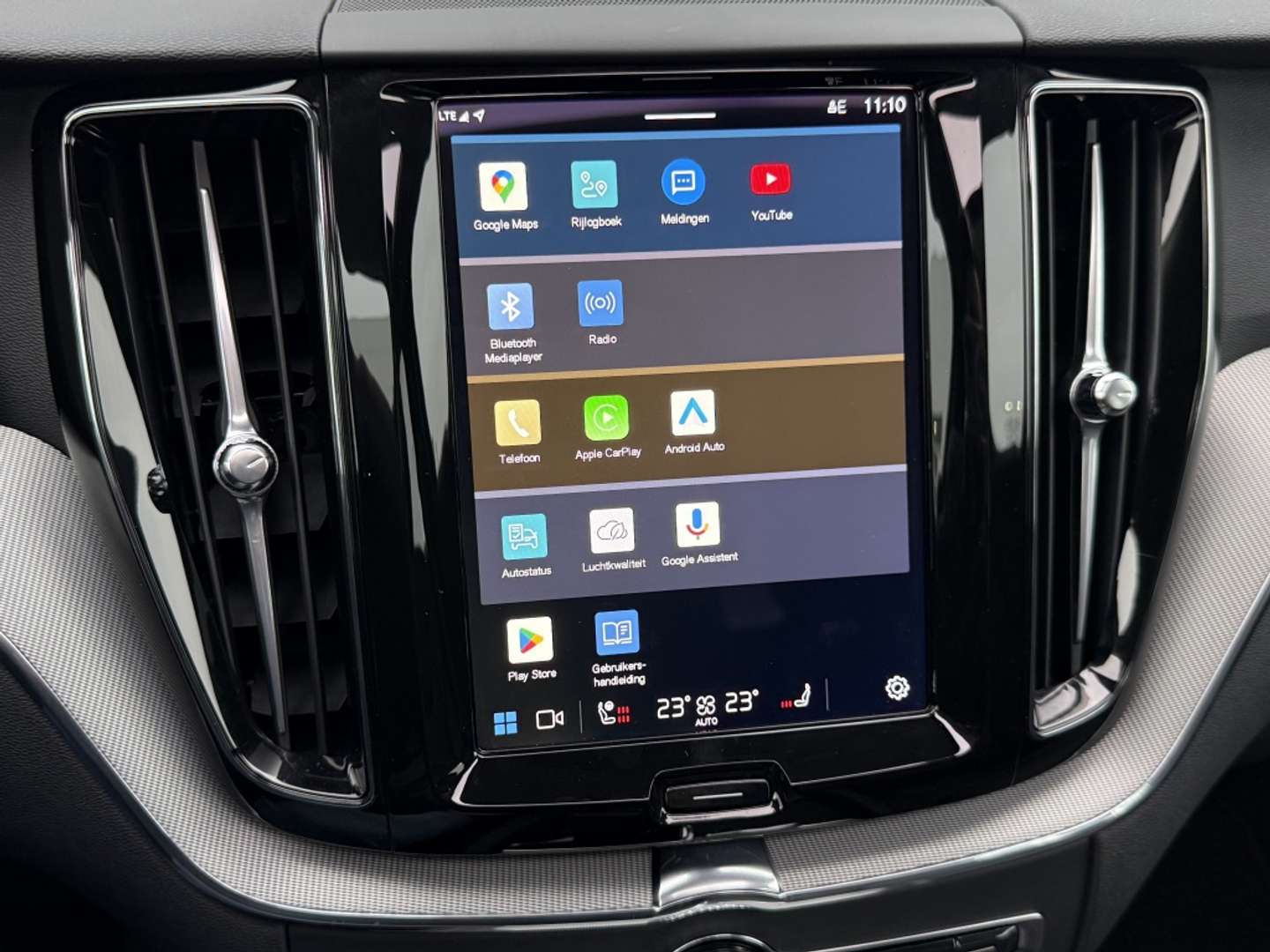 Volvo XC60 Plus Dark T6 Recharge - 2025 - Joinsteer - #37