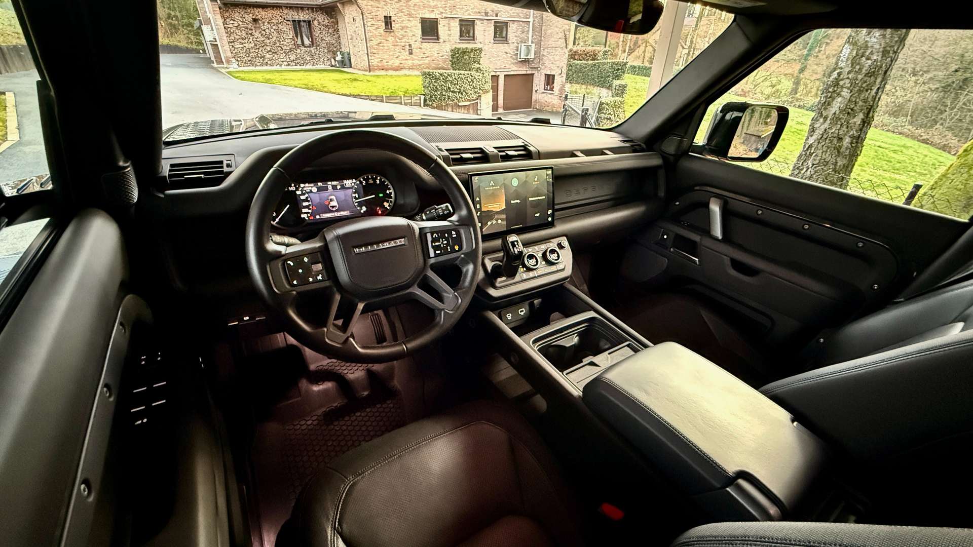 Land Rover Defender HSE 3.0D - 2023 - Joinsteer - #3