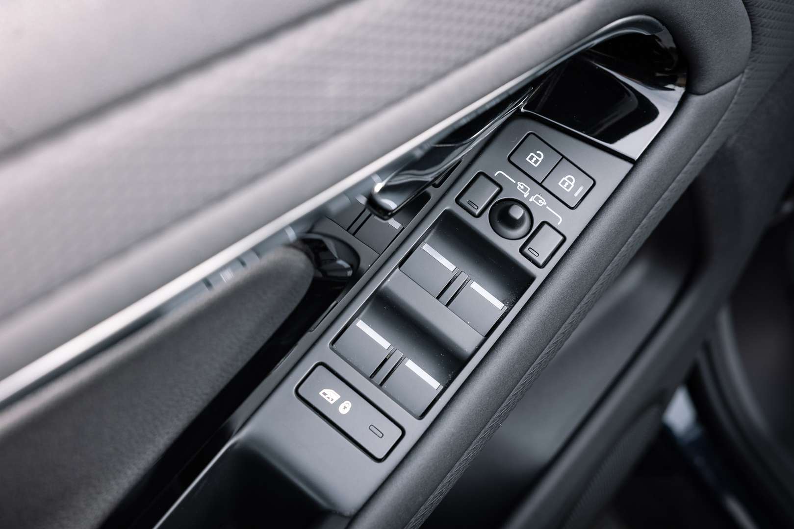 Land Rover Range Rover Evoque R-Dynamic P300e - 2023 - Joinsteer - #15