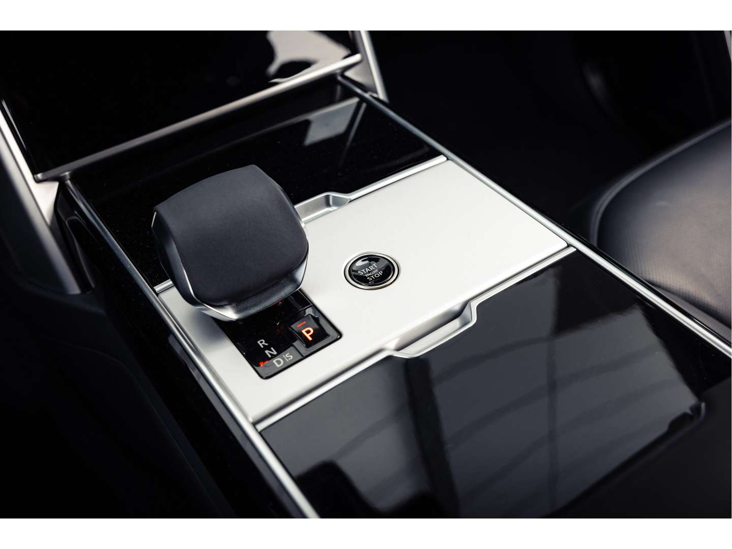 Land Rover Range Rover HSE 3.0 P460e - 2024 - Joinsteer - #23