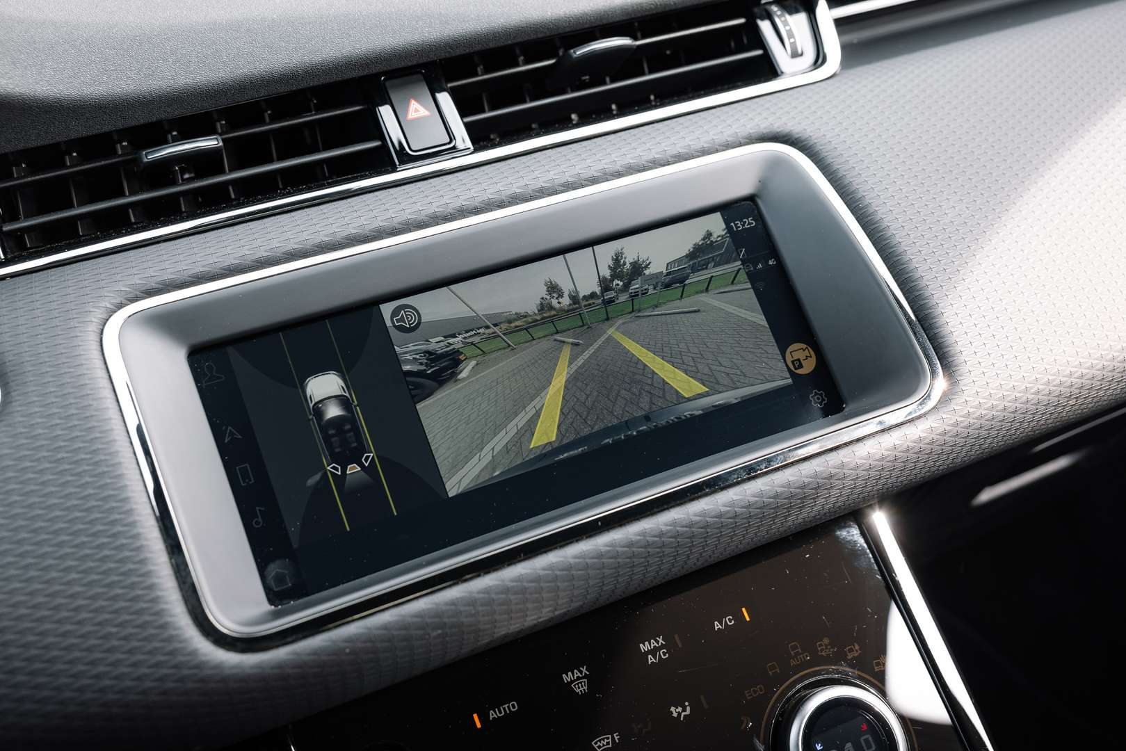 Land Rover Range Rover Evoque R-Dynamic P300e - 2023 - Joinsteer - #28