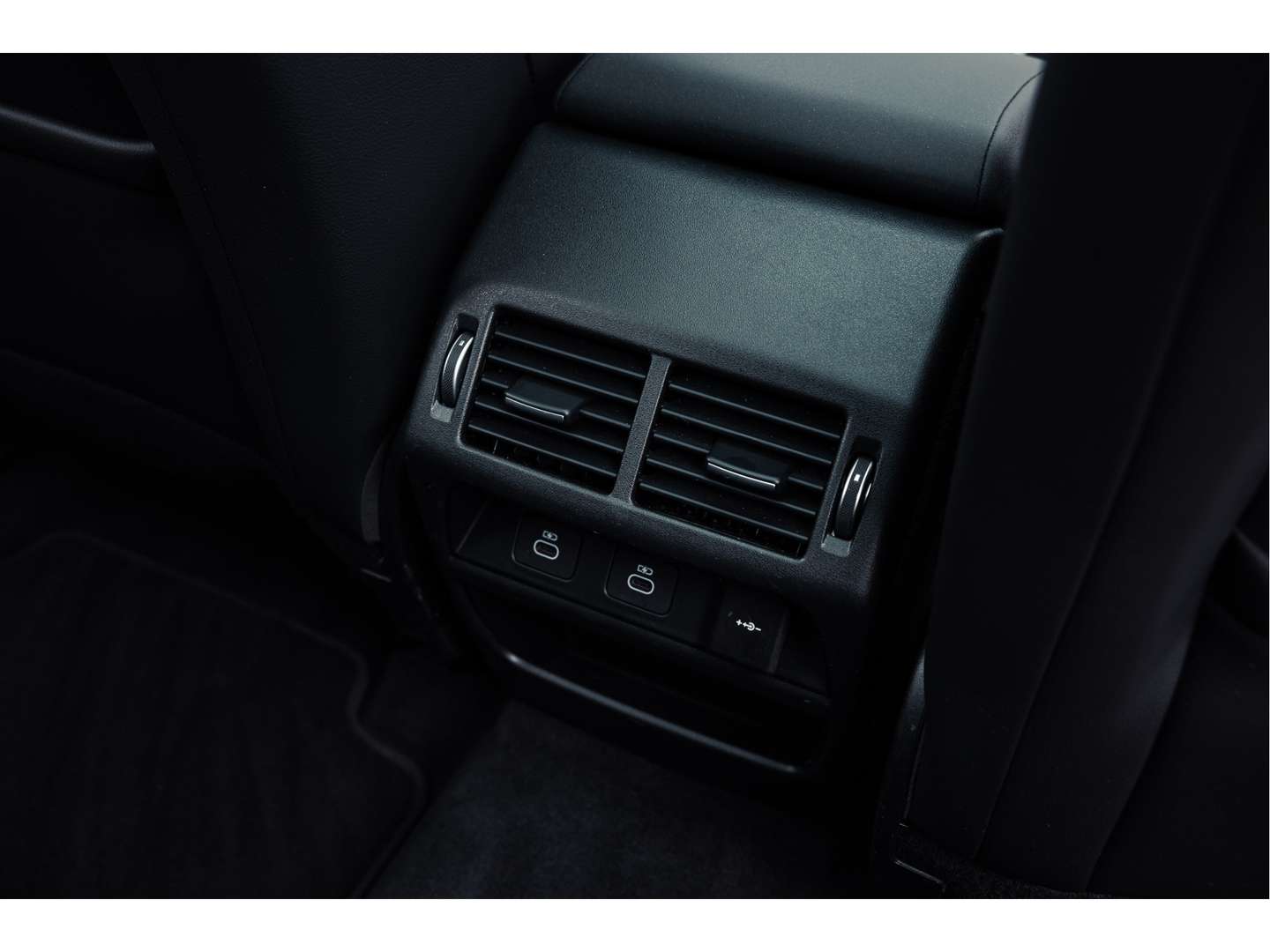 Land Rover Discovery Sport Dynamic SE P300e PHEV - 2024 - Joinsteer - #25