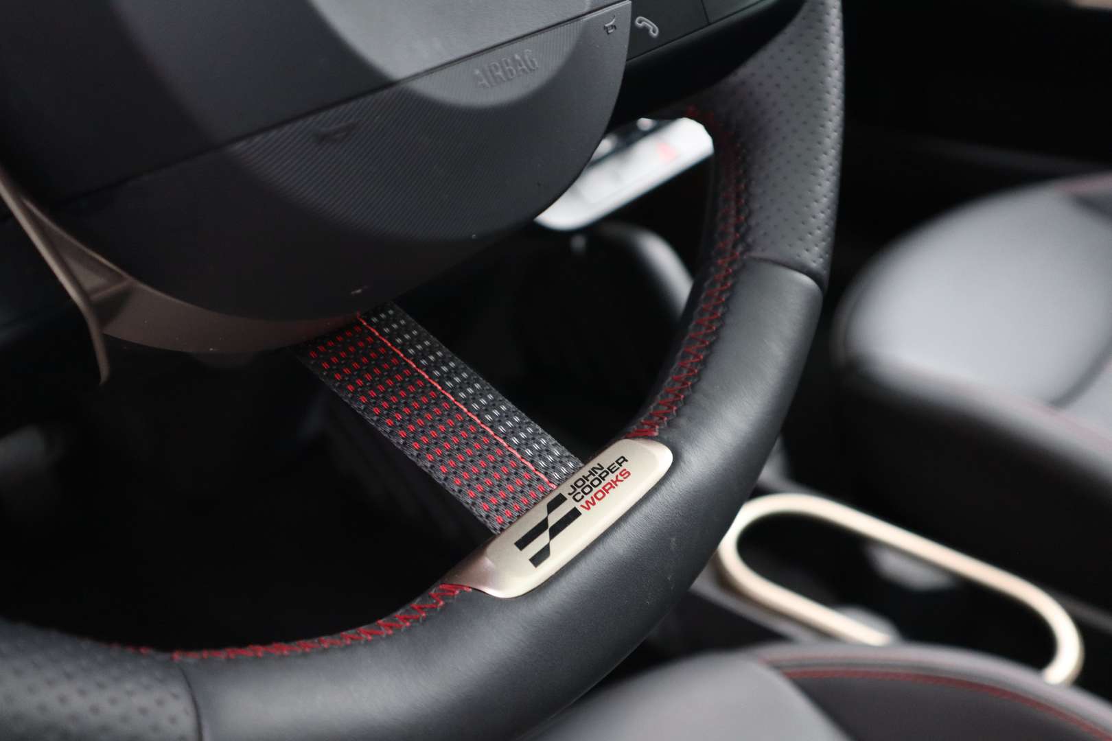 Mini Cooper SE John Cooper Works - 2024 - Joinsteer - #18