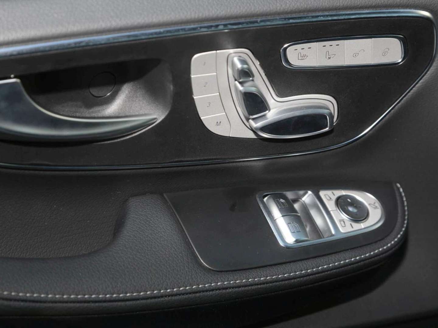 Mercedes Classe V AVANTGARDE V 300 D - 2025 - Joinsteer - #23