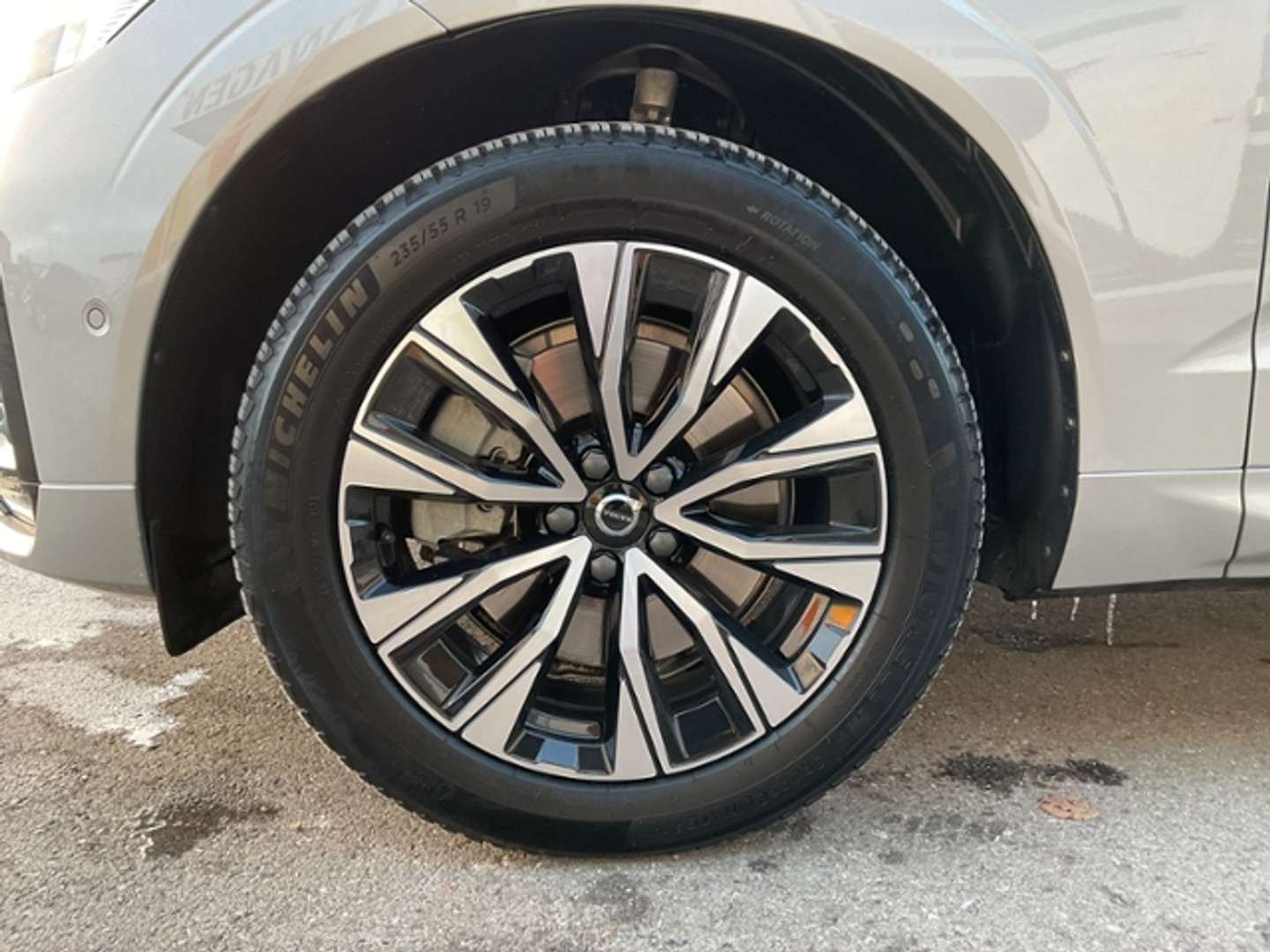 Volvo XC60 Plus B4 - 2024 - Joinsteer - #9