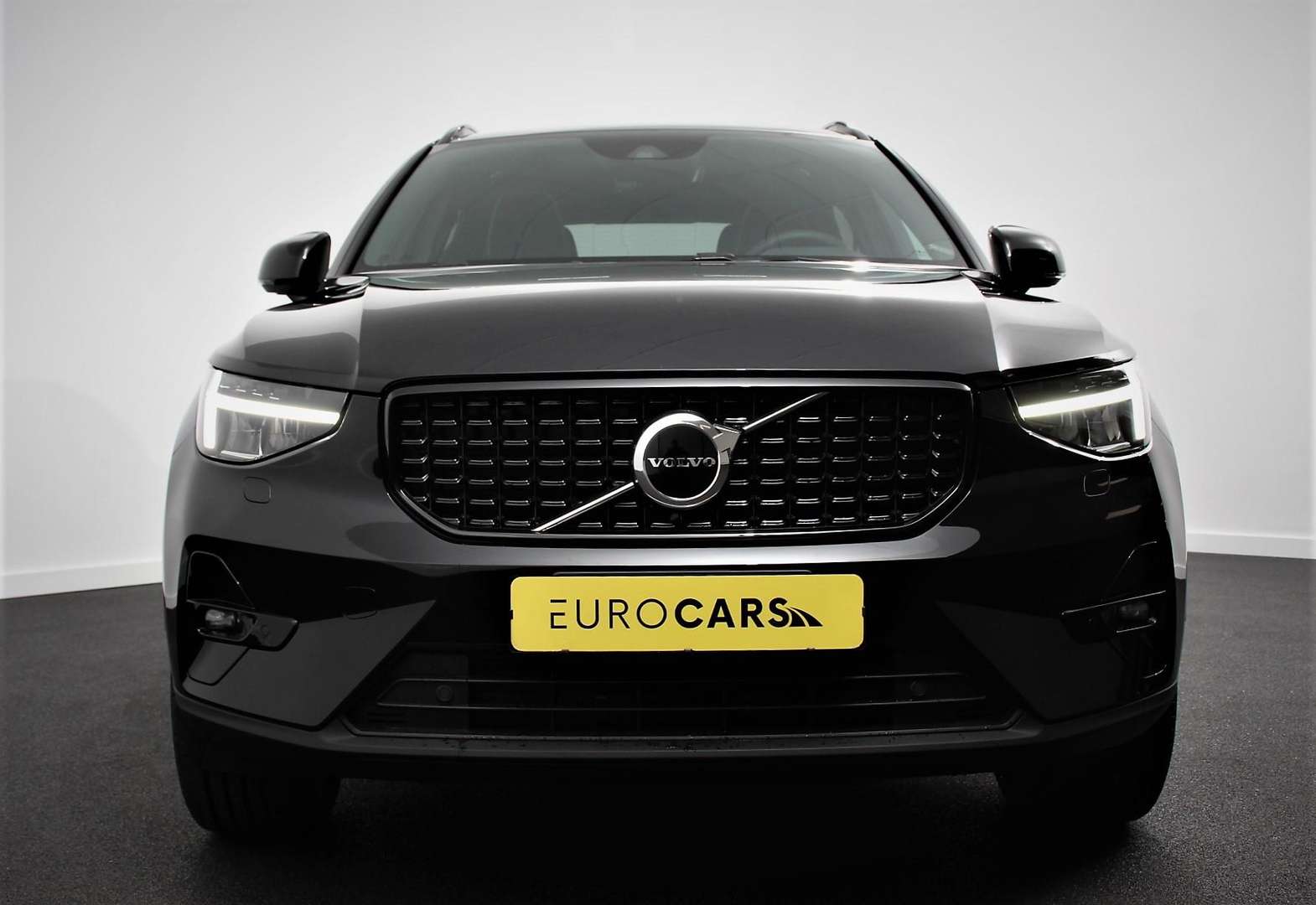 Volvo XC40 Ultimate Dark 1.5 T5 Plug-in Hybrid - 2022 - Joinsteer - #1