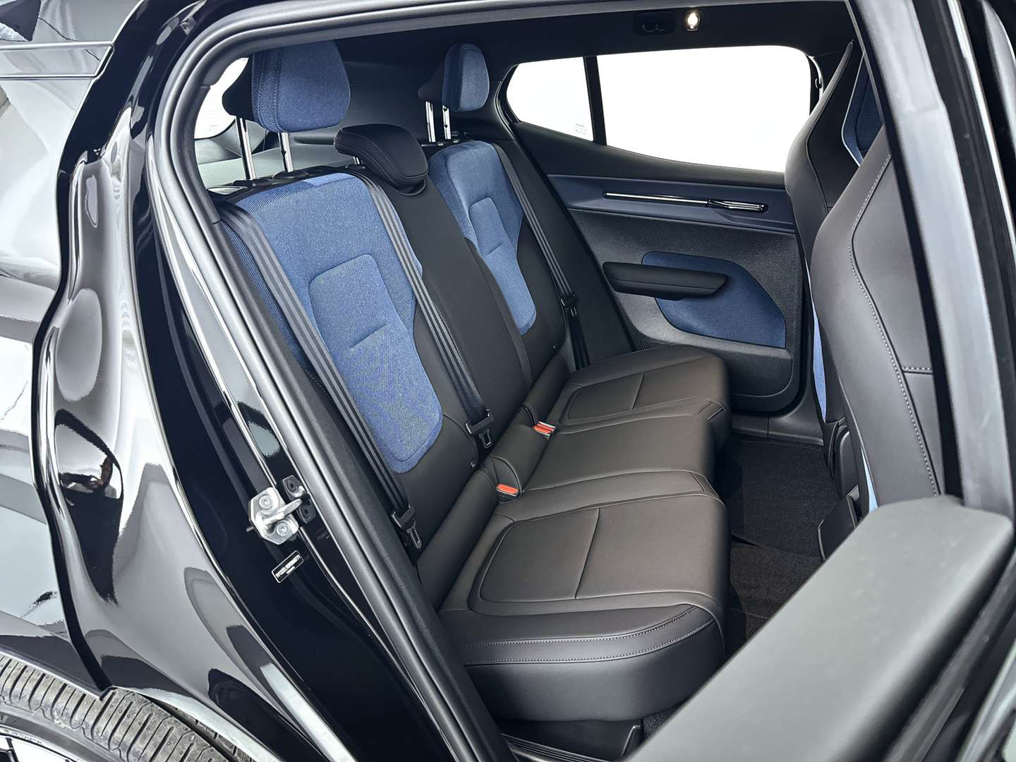 Volvo EX30 Single Motor Extended Range Plus - 2025 - Joinsteer - #18