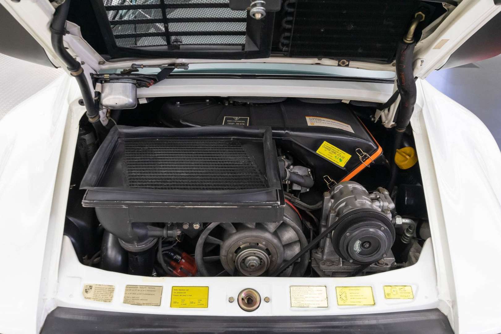 Porsche 930 Turbo - 1988 - Joinsteer - #10