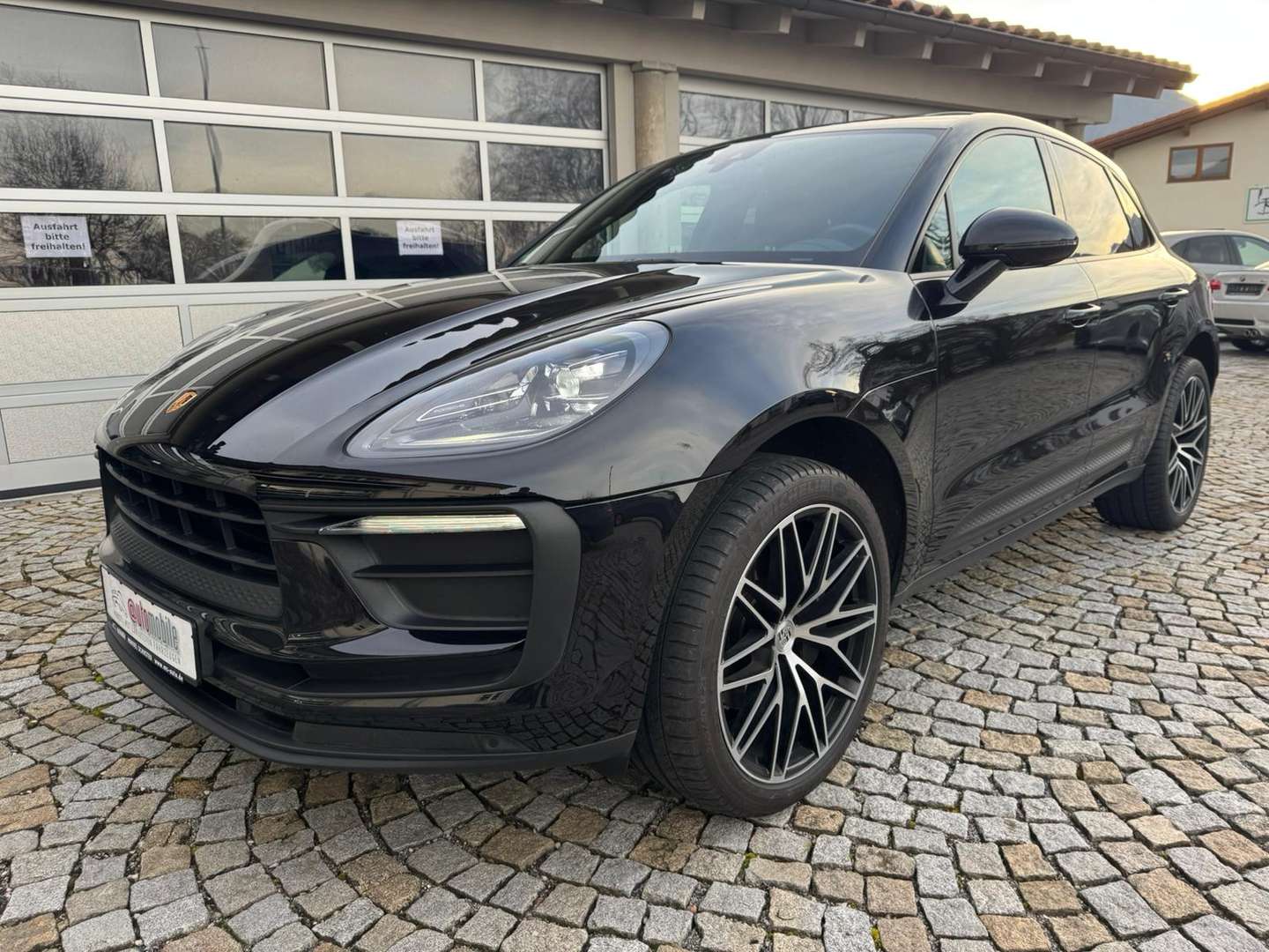 Porsche Macan Approved - 2023 - Joinsteer - #1