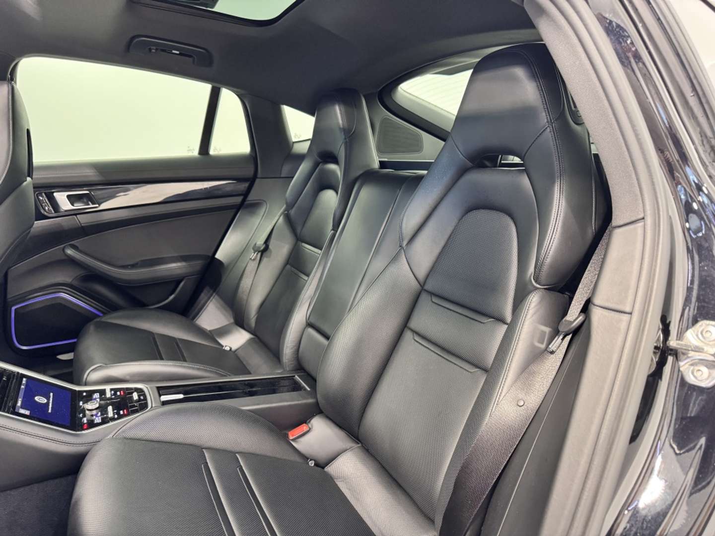 Porsche Panamera 4 E-Hybrid - 2018 - Joinsteer - #33