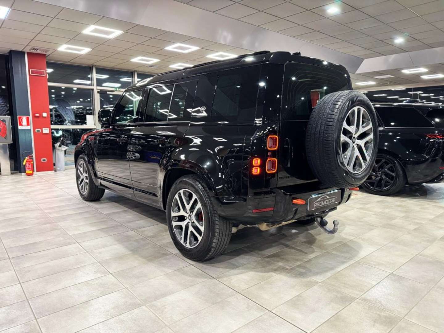 Land Rover Defender AWD 3.0D I6 - 2022 - Joinsteer - #4