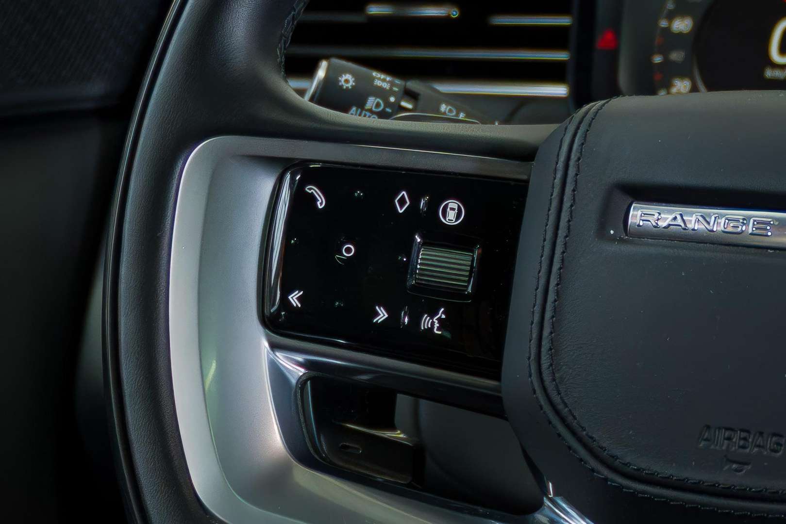 Land Rover Range Rover Autobiography P550e - 2024 - Joinsteer - #24