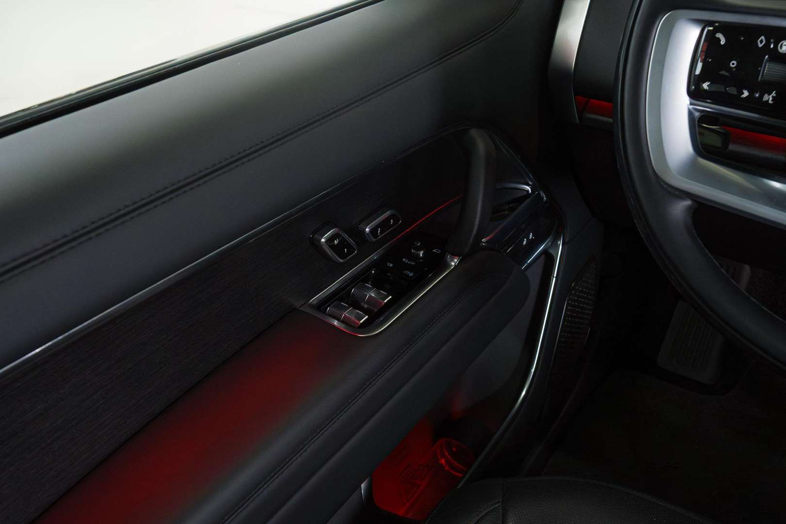 Land Rover Range Rover Autobiography P550e - 2024 - Joinsteer - #34