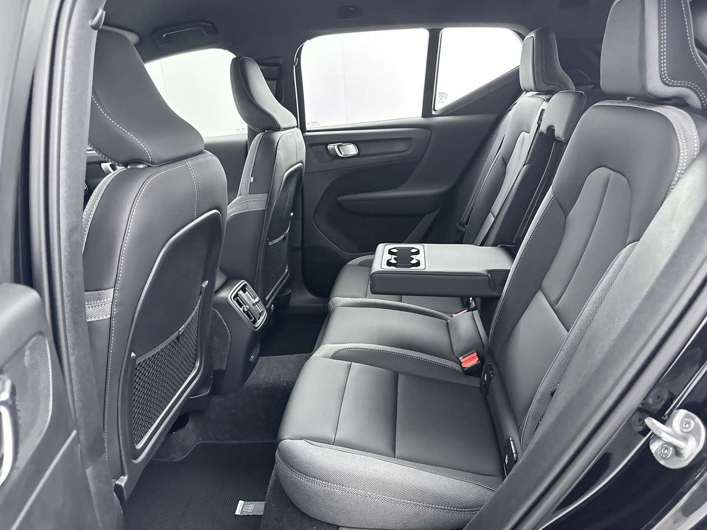 Volvo EX40 Single Motor Extended Range Plus - 2024 - Joinsteer - #11