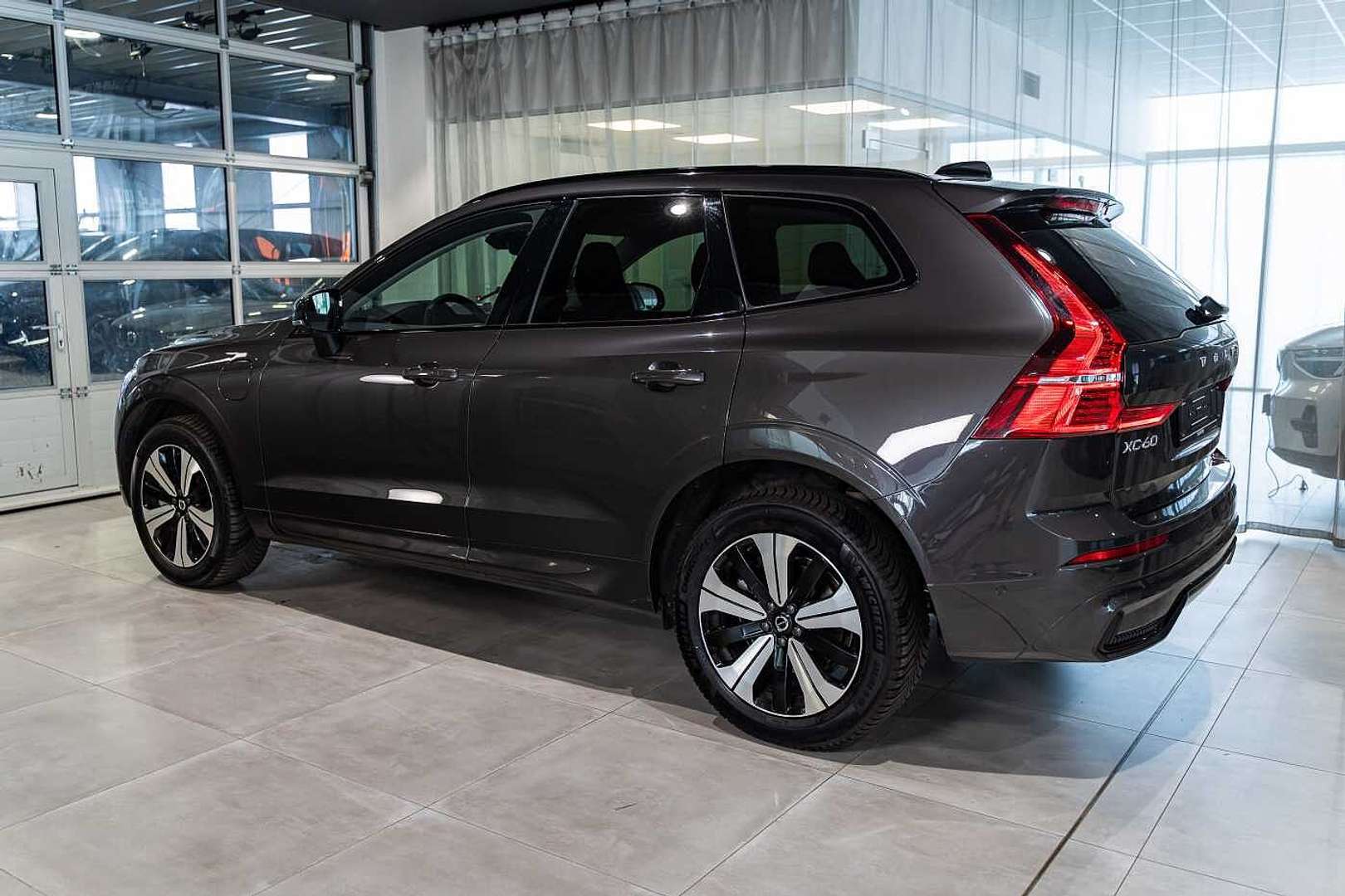Volvo XC60 Plus T6 AWD Plug-in Hybrid - 2024 - Joinsteer - #4