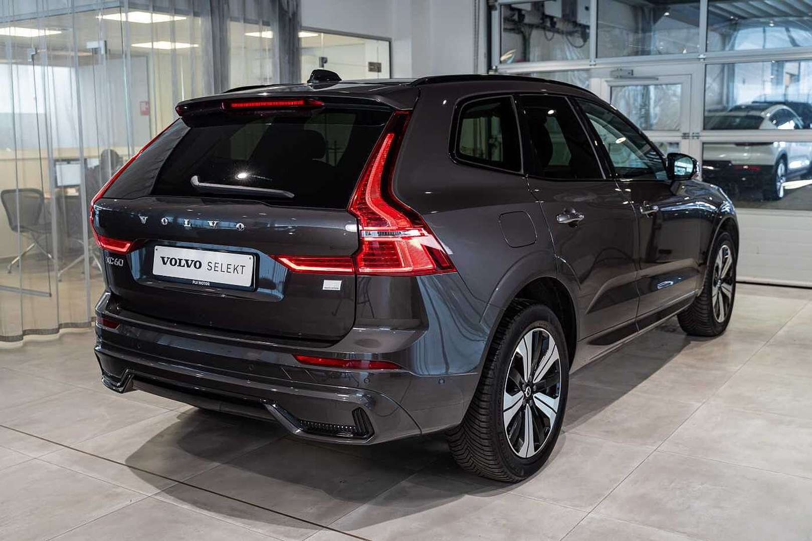 Volvo XC60 Plus T6 AWD Plug-in Hybrid - 2024 - Joinsteer - #7
