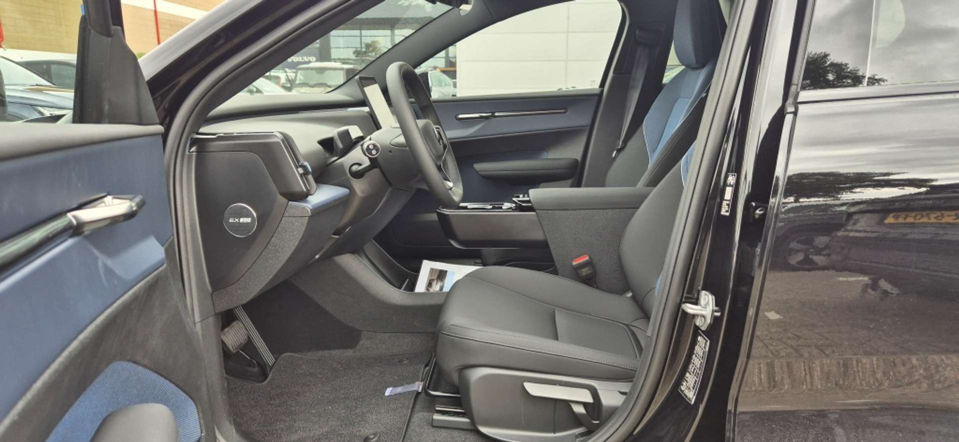 Volvo EX30 Core Extended Range - 2025 - Joinsteer - #8