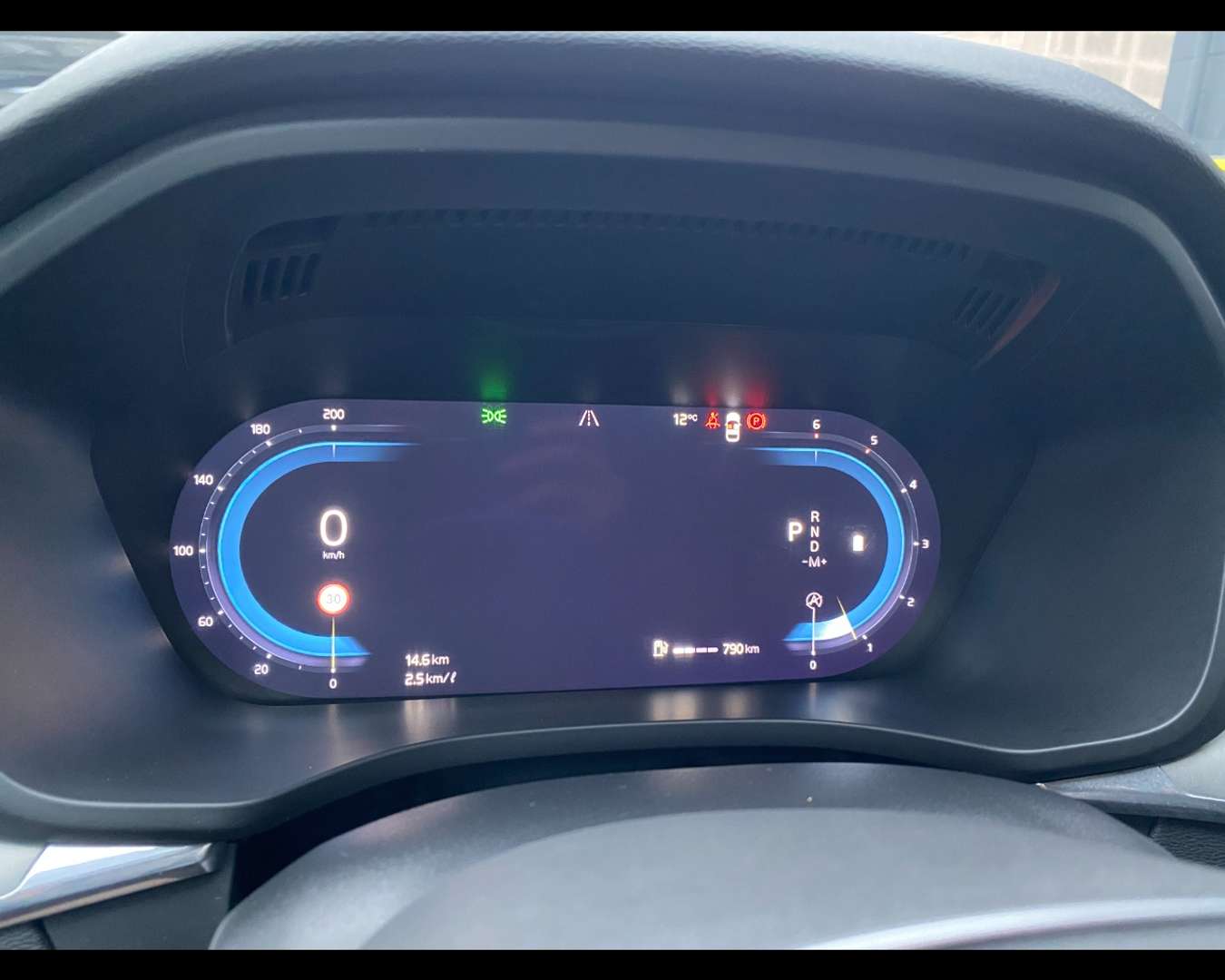 Volvo XC60 Momentum B4 - 2022 - Joinsteer - #5