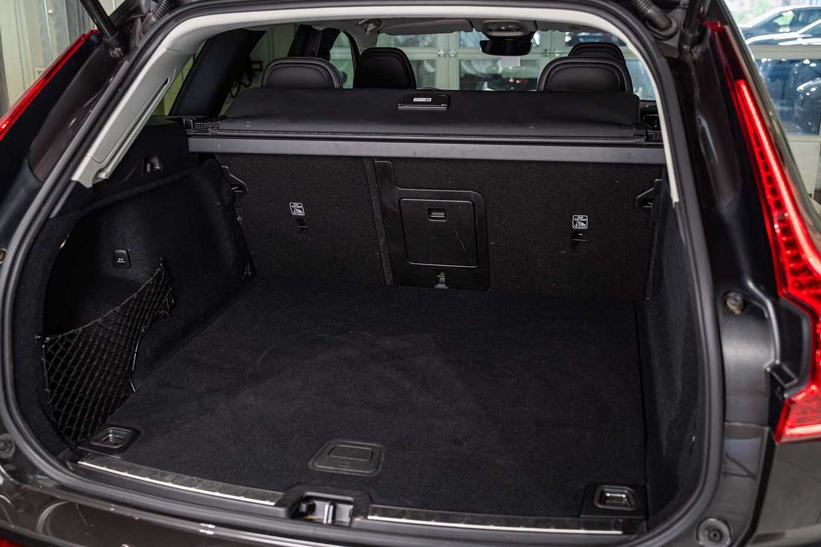 Volvo XC60 Plus T6 AWD Plug-in Hybrid - 2024 - Joinsteer - #9