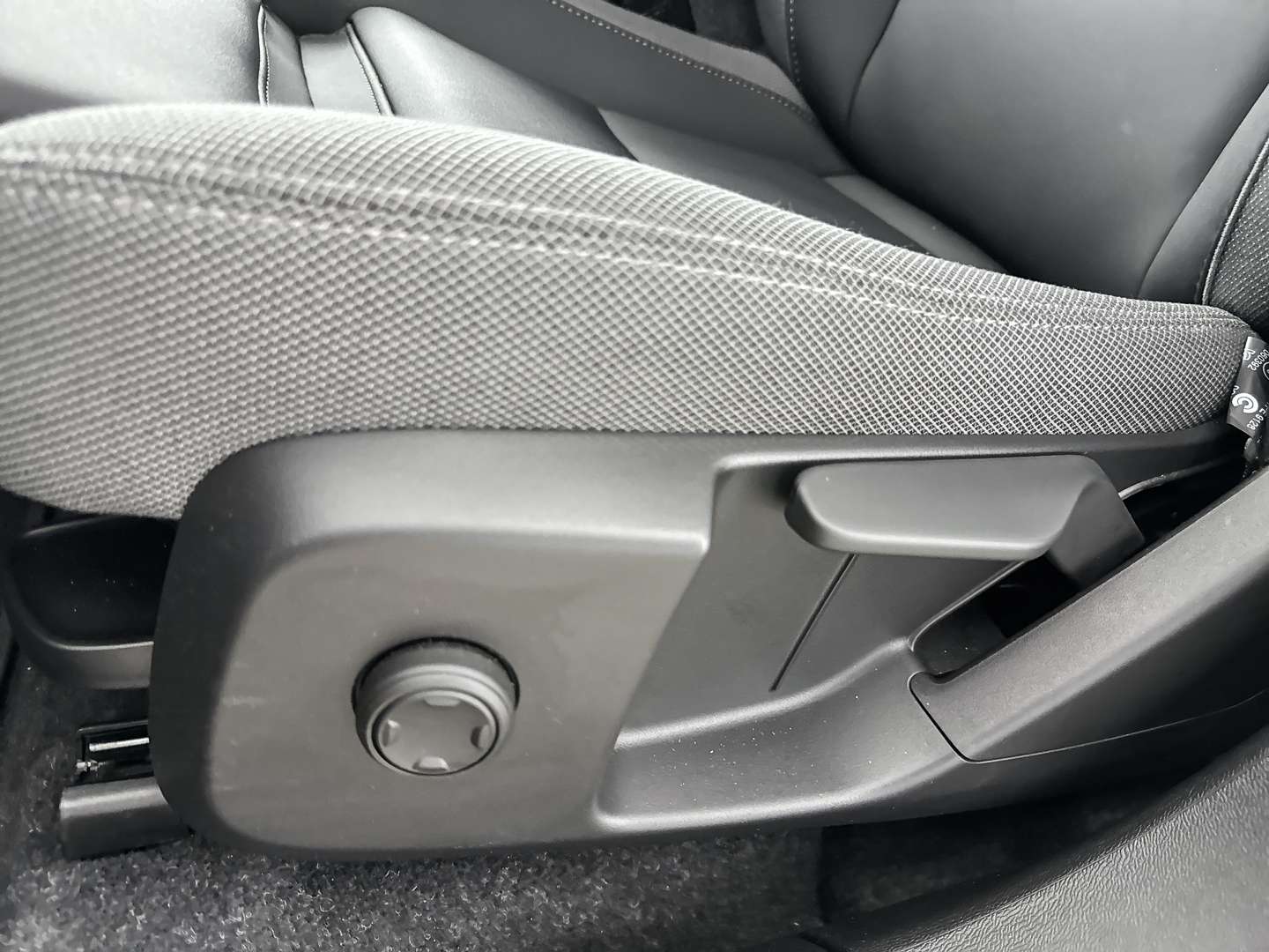 Volvo EX40 Single Motor Extended Range Plus - 2024 - Joinsteer - #19