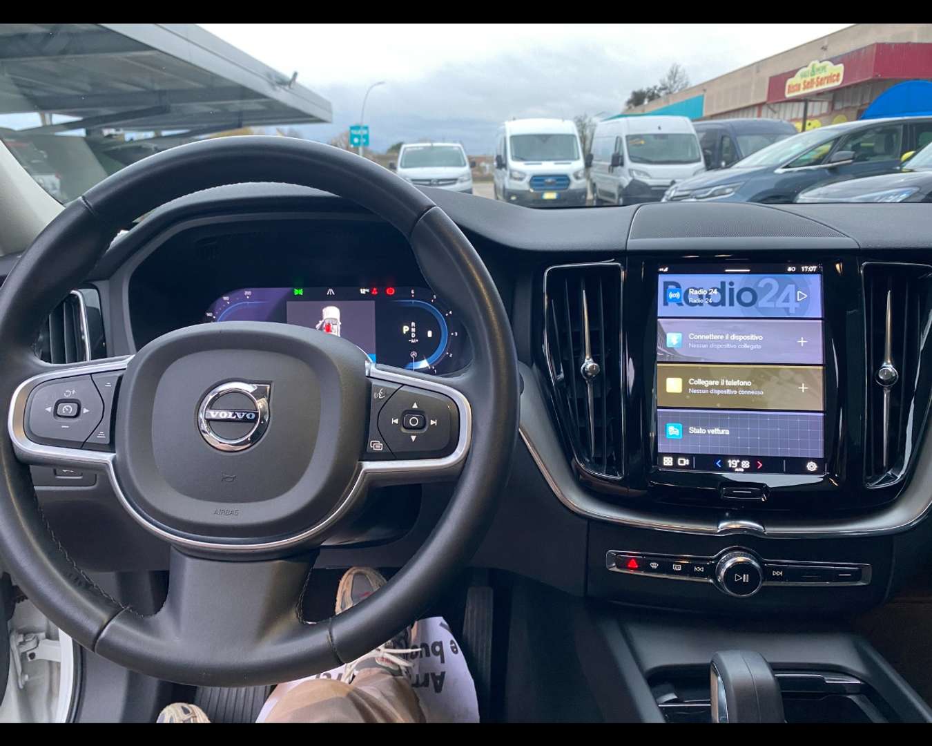 Volvo XC60 Momentum B4 - 2022 - Joinsteer - #11