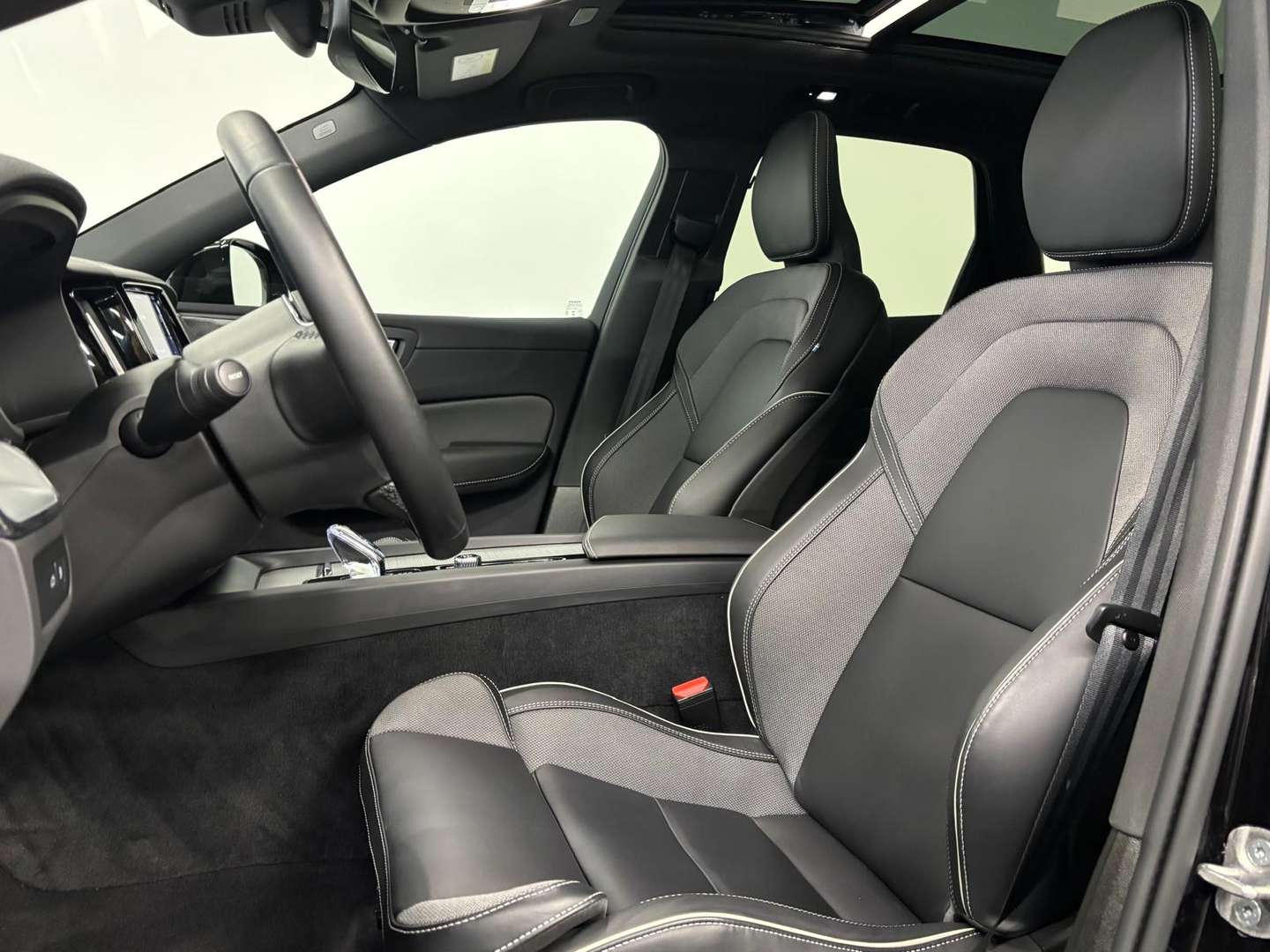 Volvo XC60 AWD Plus Plug-in Hybrid - 2024 - Joinsteer - #5