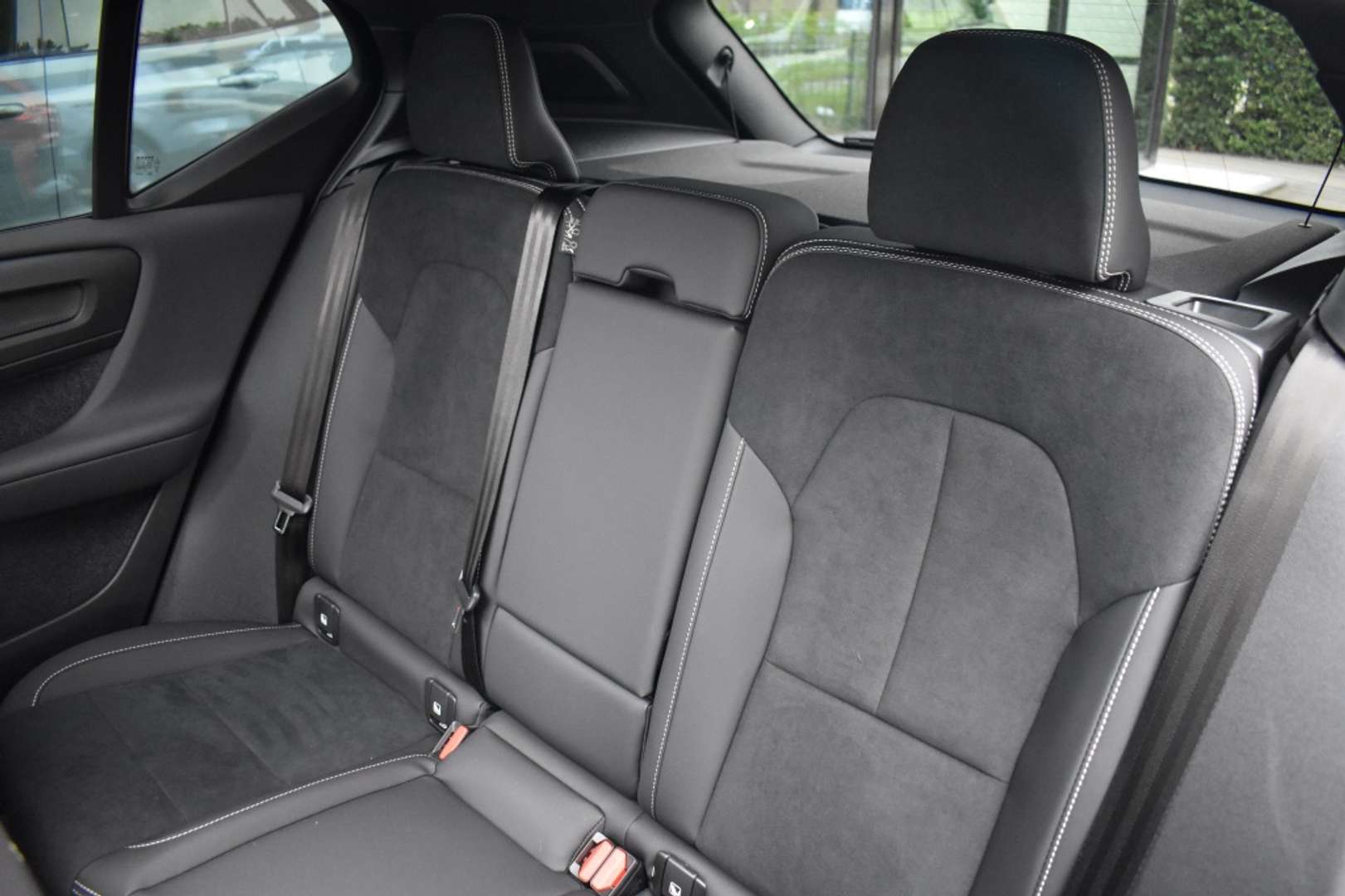 Volvo EX40 Extended Range - 2025 - Joinsteer - #13