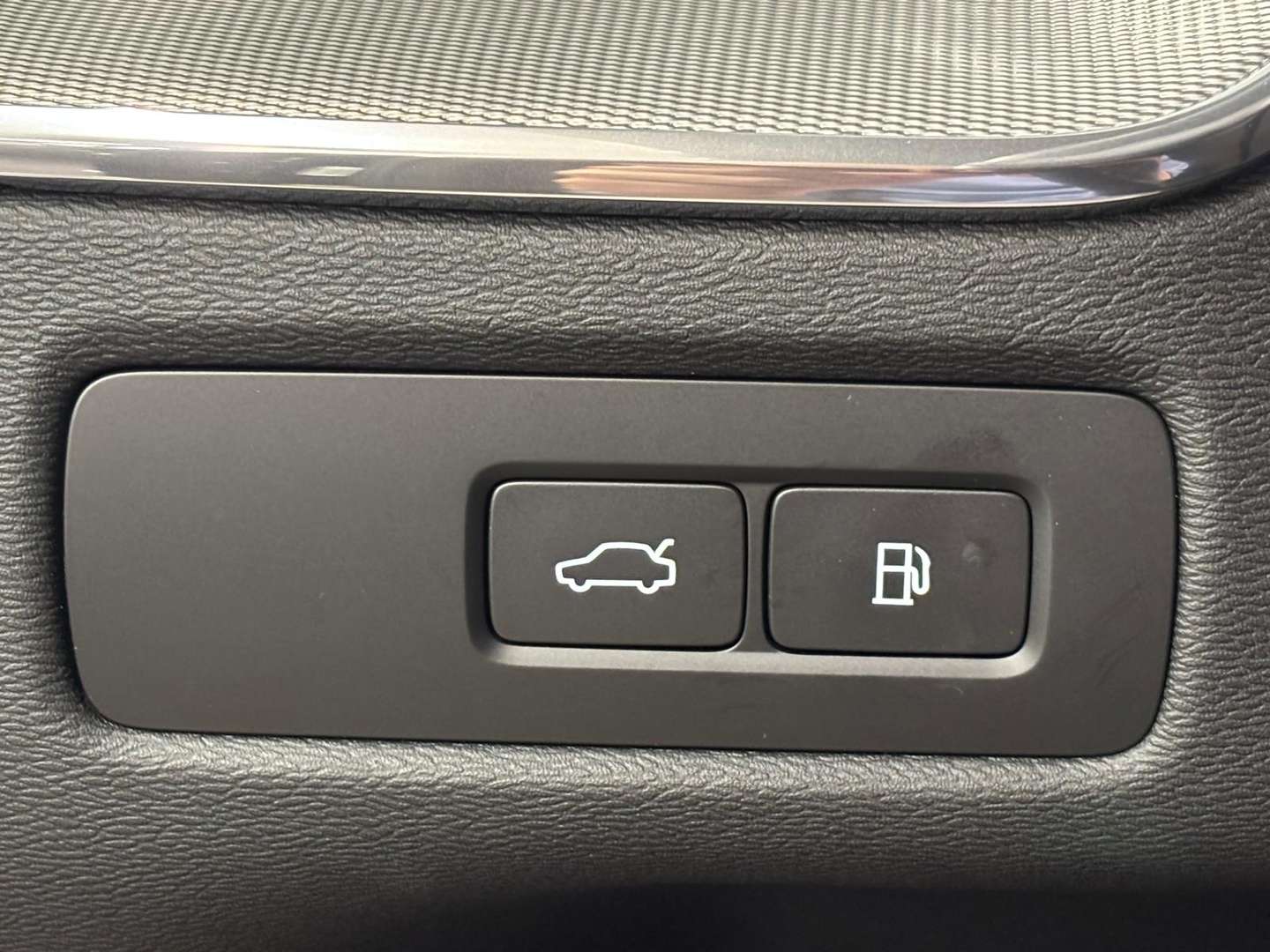 Volvo XC60 AWD Plus Plug-in Hybrid - 2024 - Joinsteer - #28