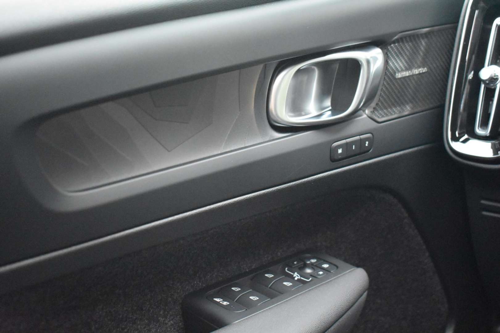 Volvo EX40 Extended Range - 2025 - Joinsteer - #20