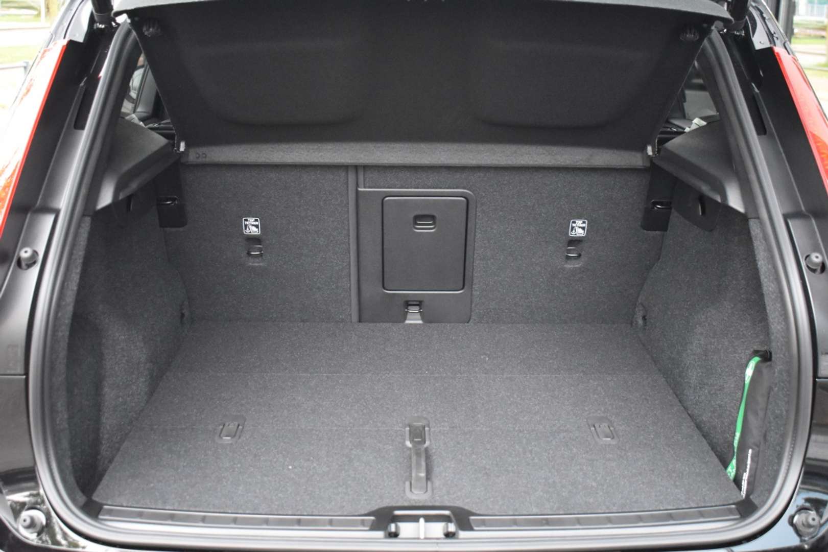 Volvo EX40 Extended Range - 2025 - Joinsteer - #41