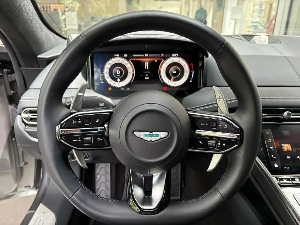 Aston Martin DB12 V8 Coupe 4.0 - 2025 - Joinsteer - #3