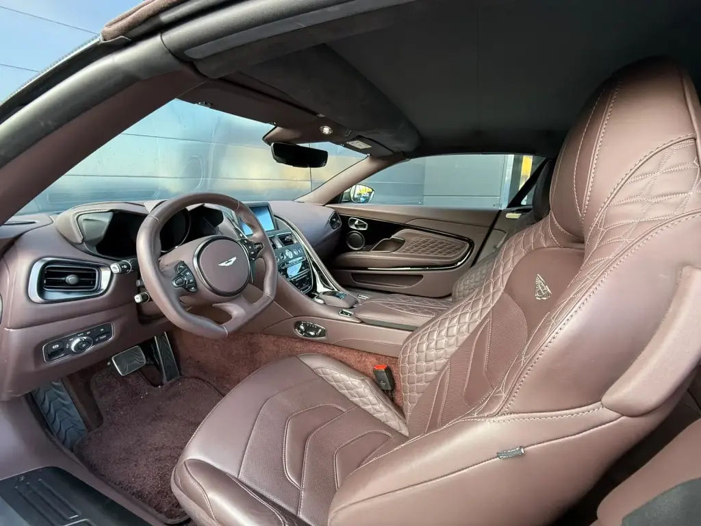 Aston Martin DBS (2018-24) DBS 770 Ultimate Volante 5.2 - 2023 - Joinsteer - #3