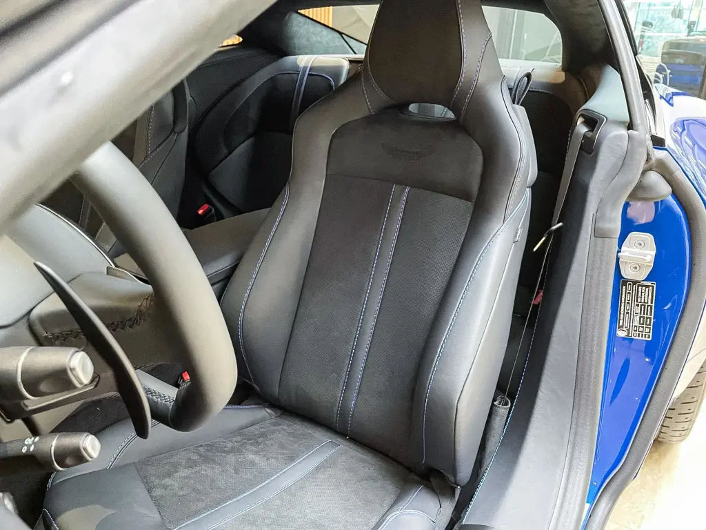 Aston Martin DB11 V8 Coupe 4.0 - 2022 - Joinsteer - #5