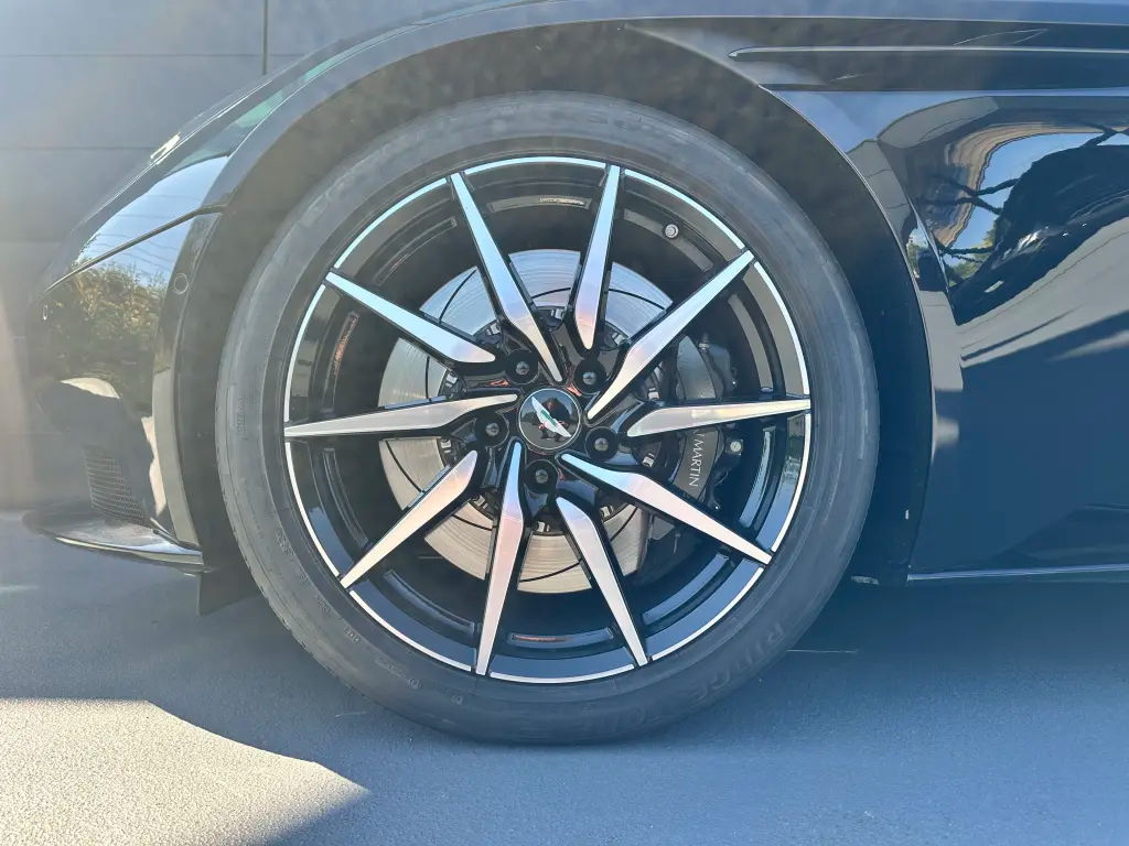 Aston Martin DB11 V8 Volante 4.0 - 2020 - Joinsteer - #4