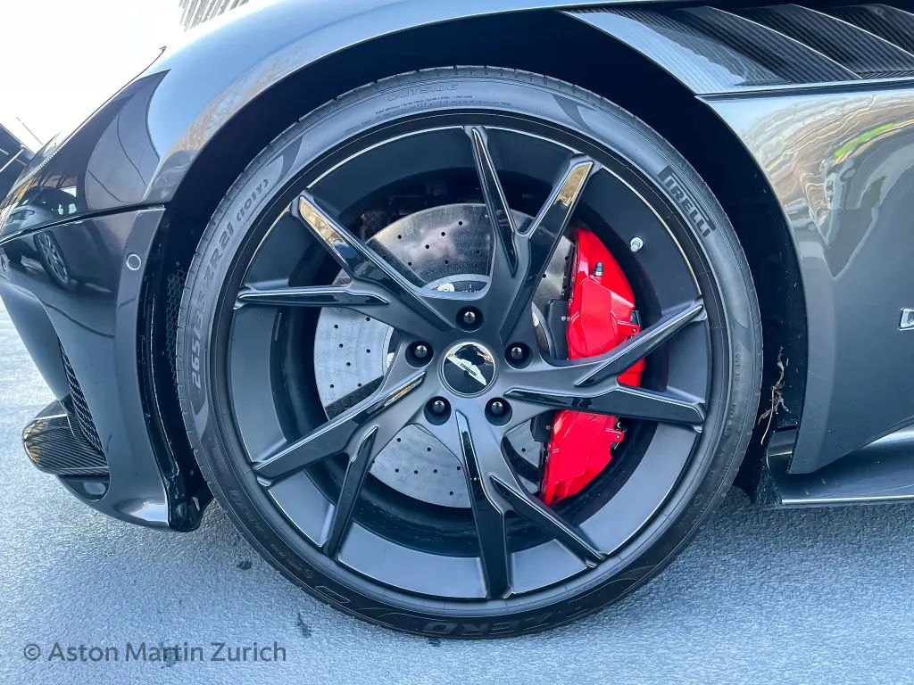 Aston Martin DBS (2018-24) DBS Superleggera Coupe 5.2 - 2019 - Joinsteer - #4