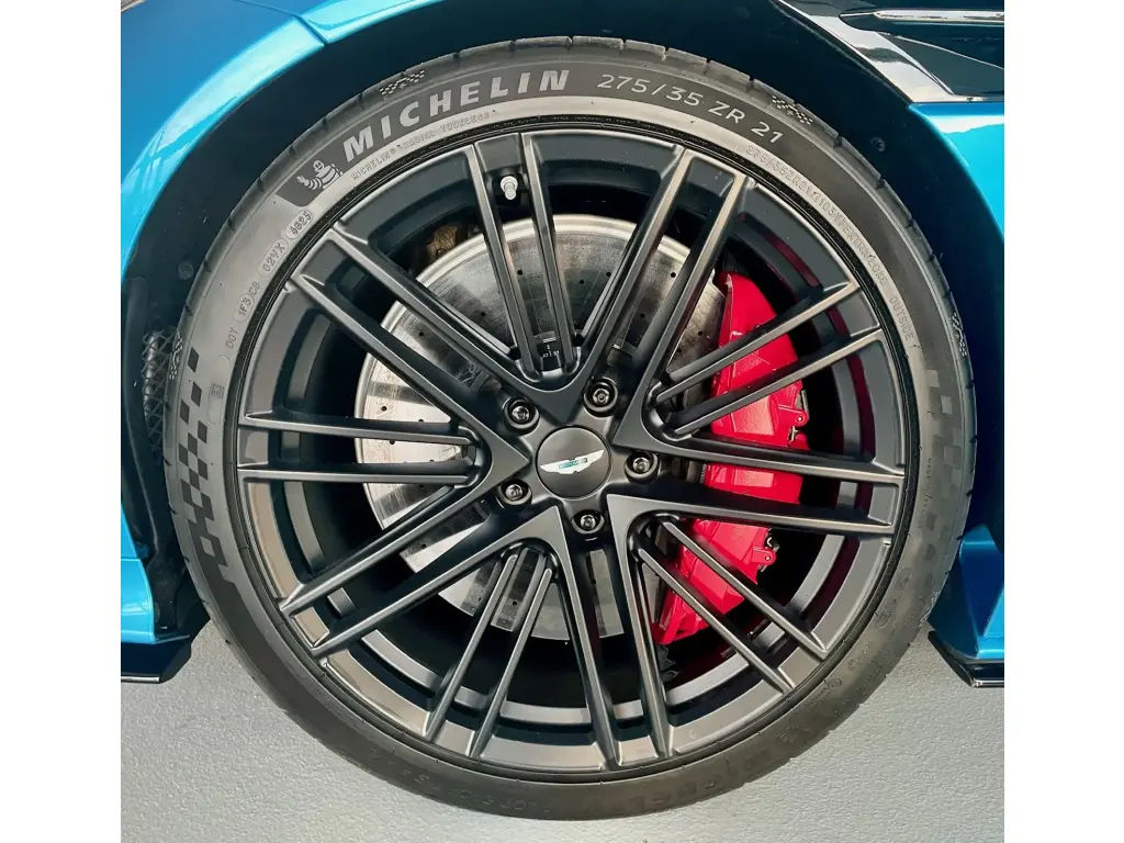 Aston Martin DB12 V8 Coupe 4.0 - 2024 - Joinsteer - #4