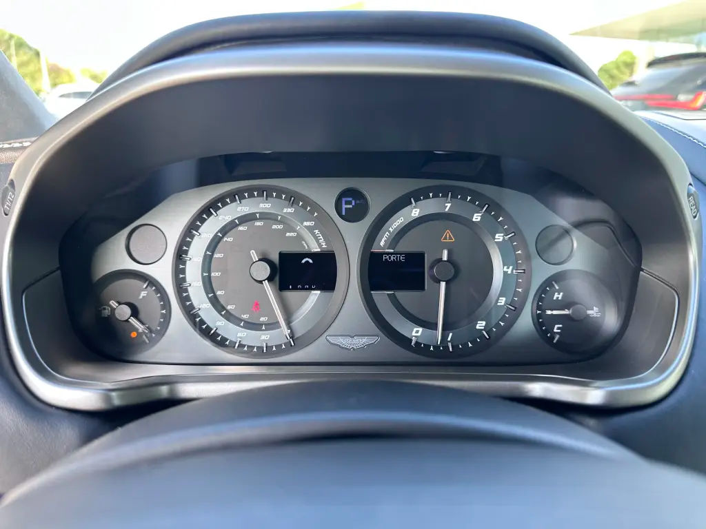 Aston Martin Vanquish (2012-18) Vanquish Coupe 5.9 - 2017 - Joinsteer - #6