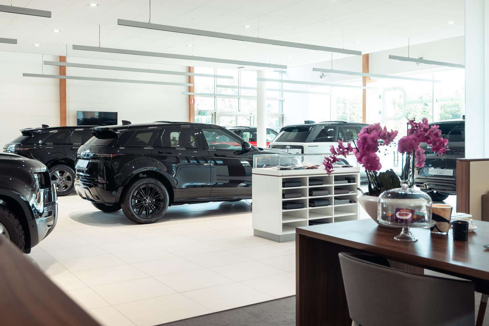 Land Rover Range Rover Sport Dynamic SE P460e - 2026 - Joinsteer - #13