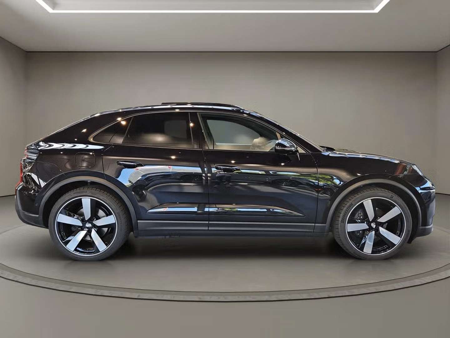 Porsche Macan 4 - 2025 - Joinsteer - #5