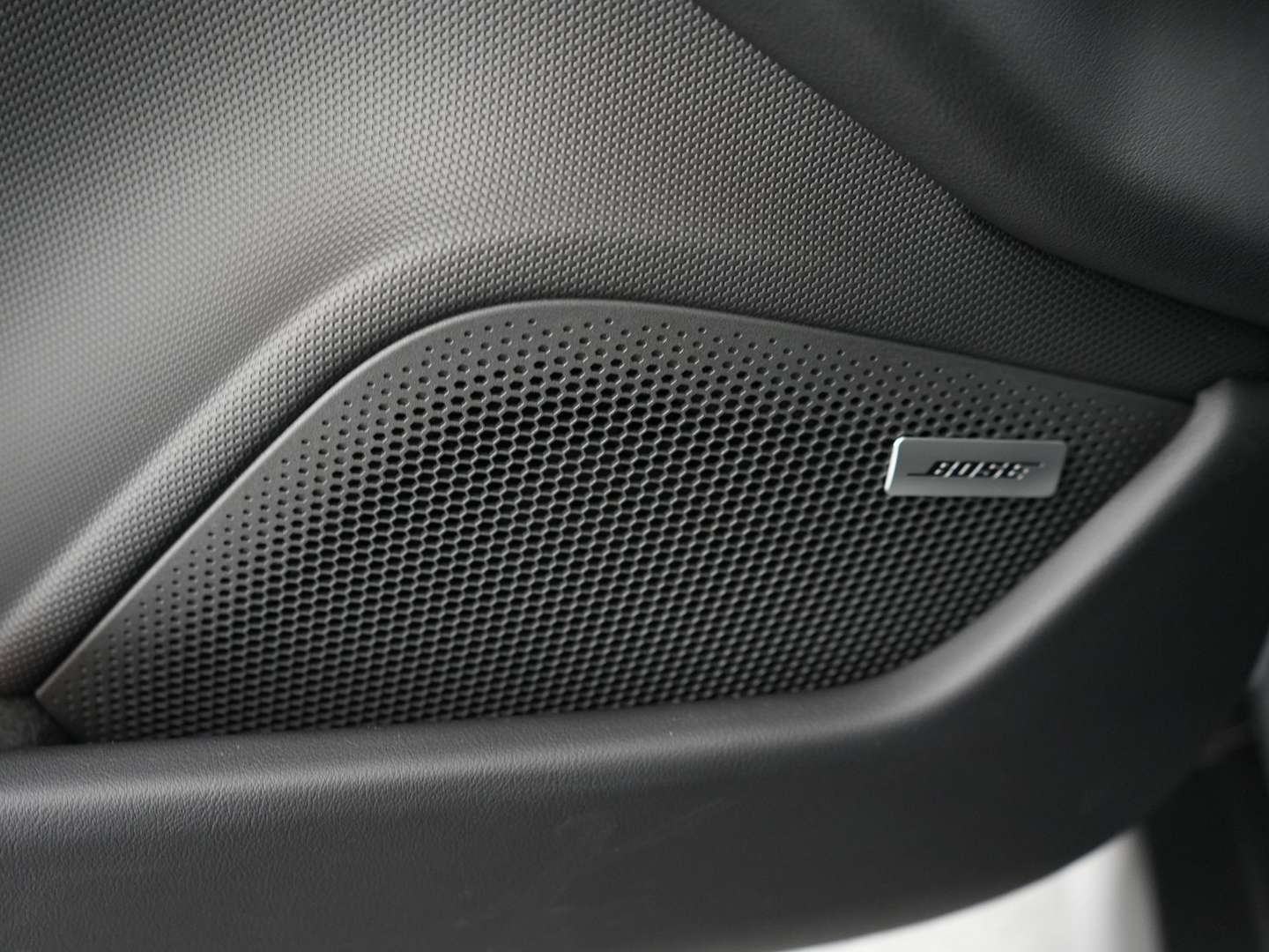 Porsche Taycan 4 - 2025 - Joinsteer - #15