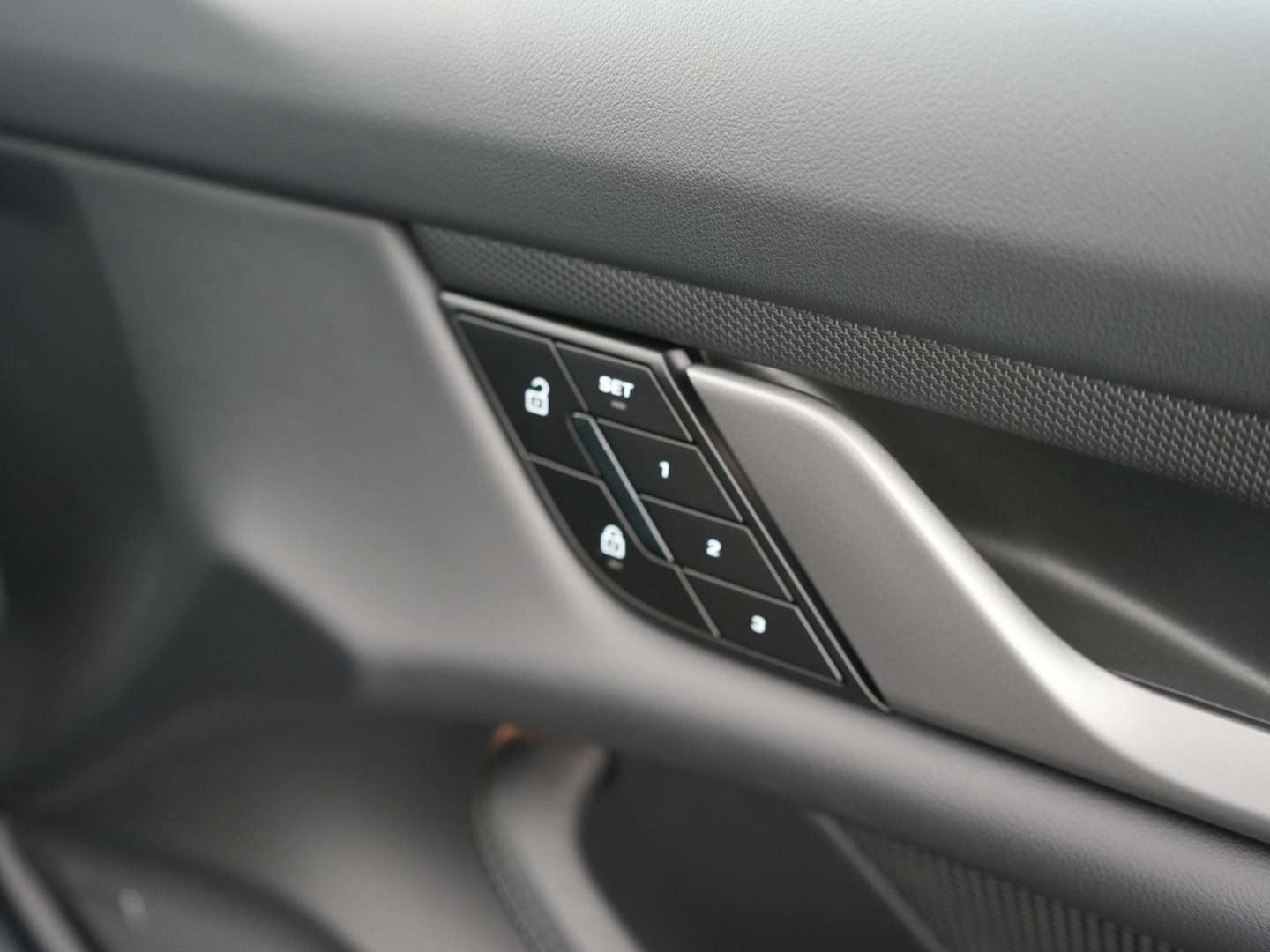 Porsche Taycan 4 - 2025 - Joinsteer - #32