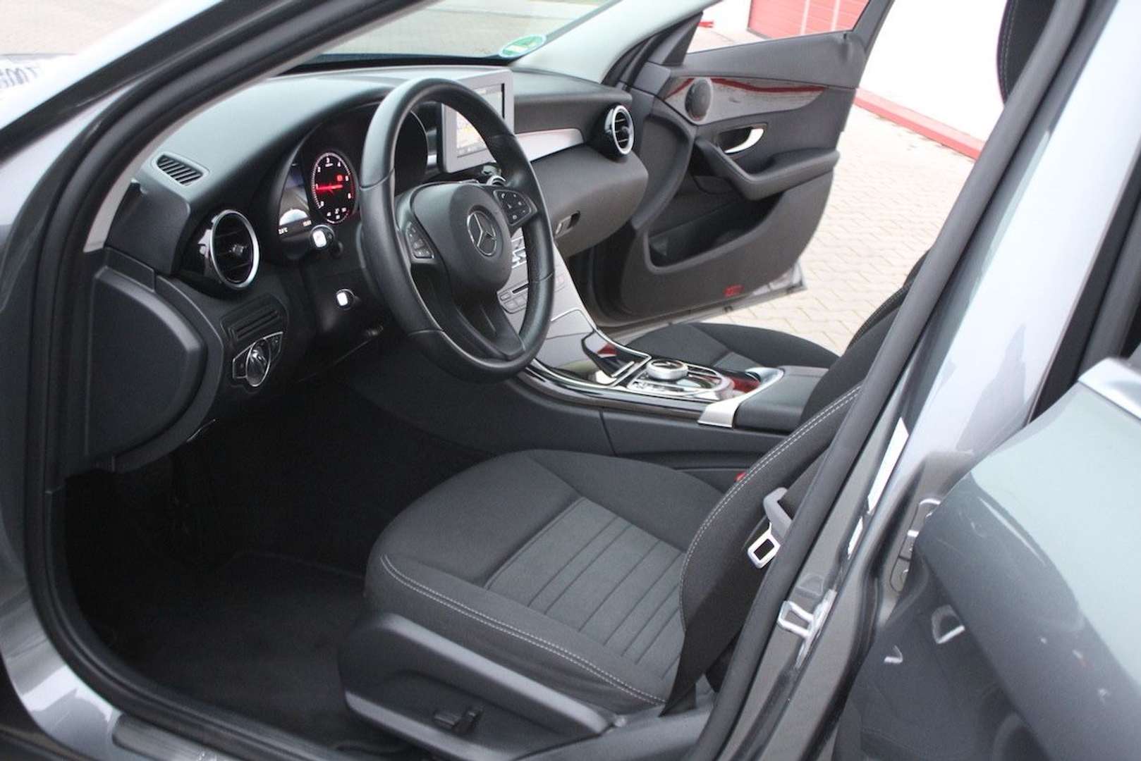 Mercedes Classe C Limousine C 180 D - 2019 - Joinsteer - #4