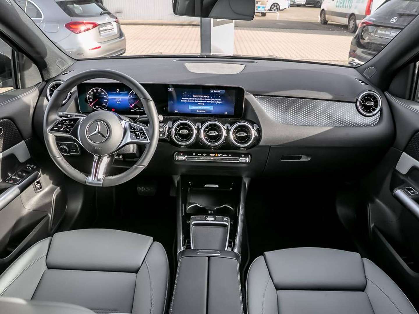 Mercedes GLA ADVANCED 180 - 2024 - Joinsteer - #5