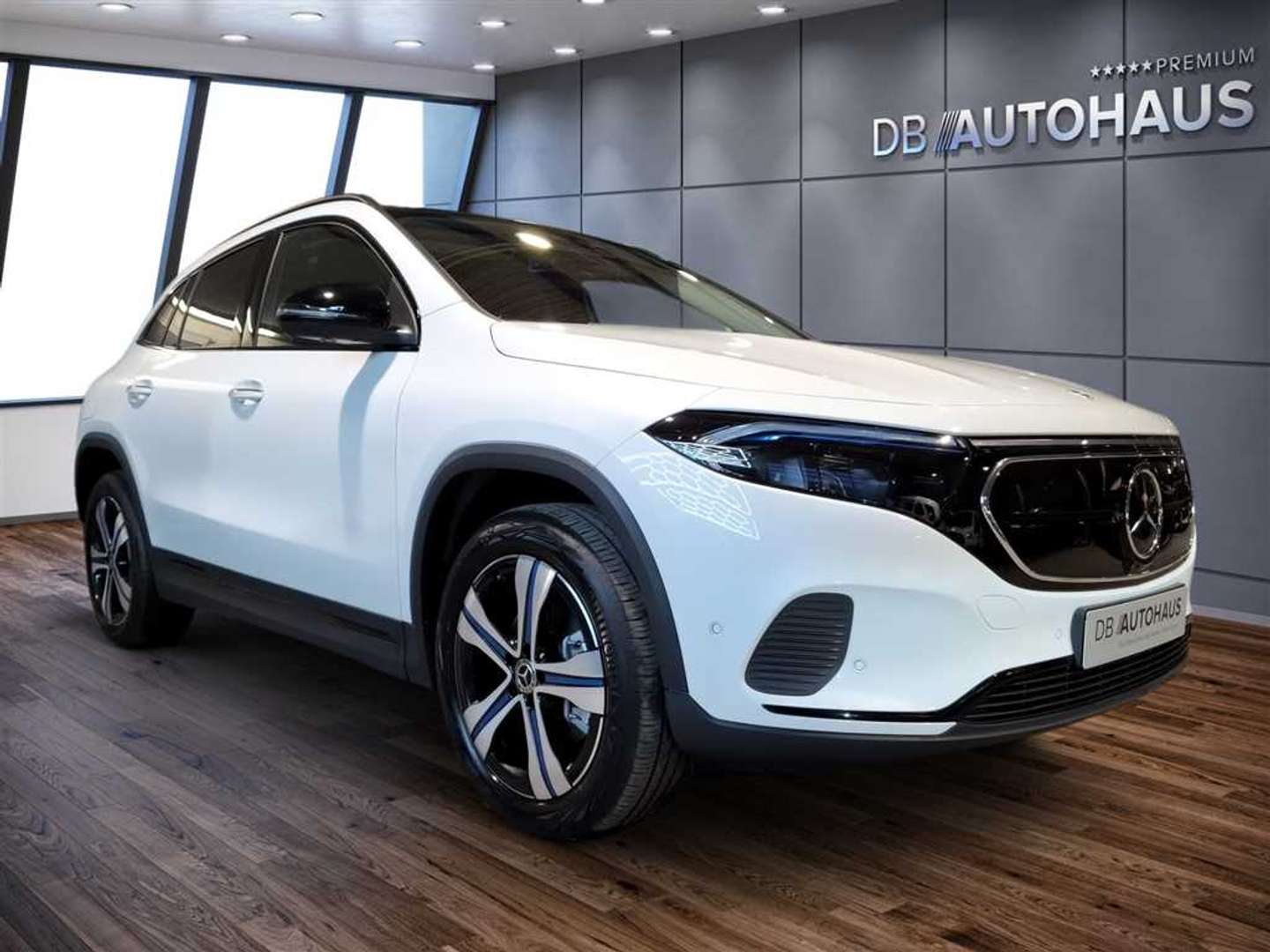 Mercedes EQA 300 4MATIC - 2023 - Joinsteer - #2