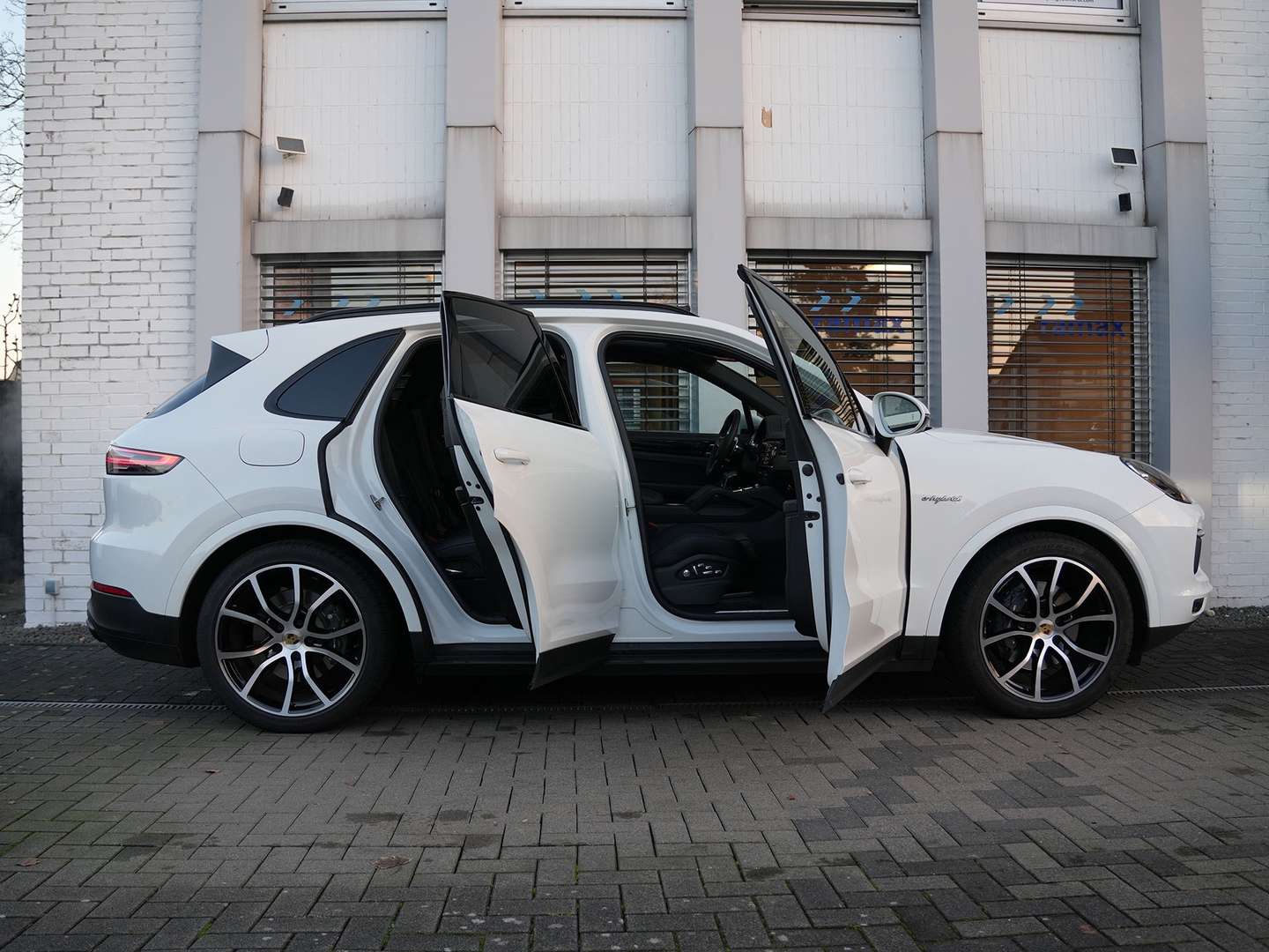 Porsche Cayenne E-Hybrid - 2021 - Joinsteer - #6