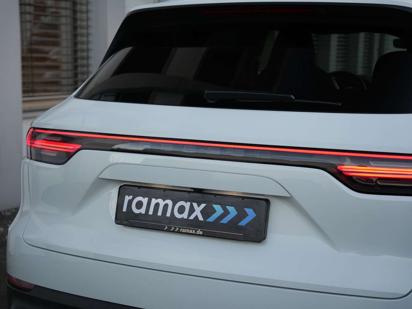 Porsche Cayenne E-Hybrid - 2021 - Joinsteer - #9