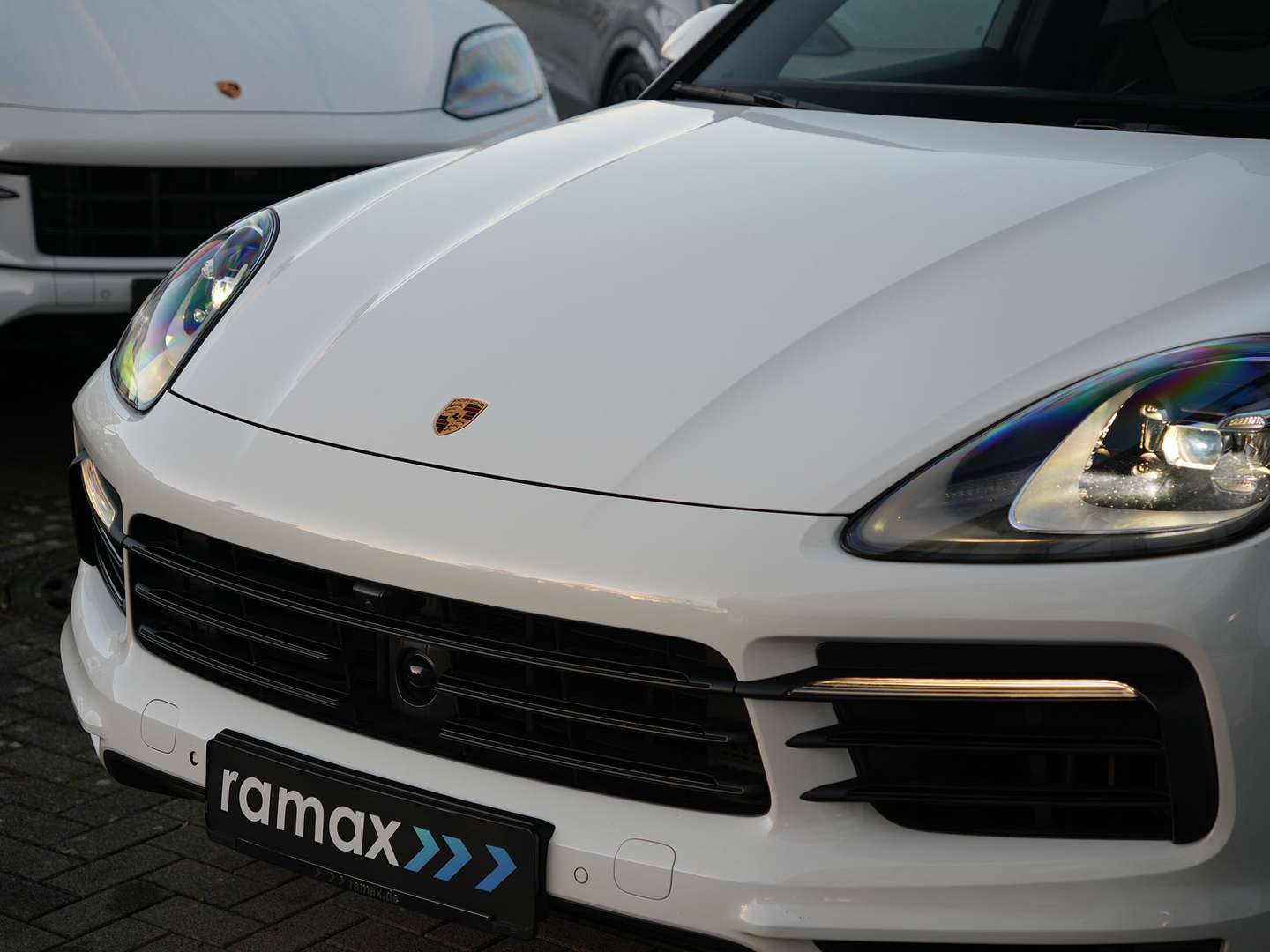 Porsche Cayenne E-Hybrid - 2021 - Joinsteer - #14