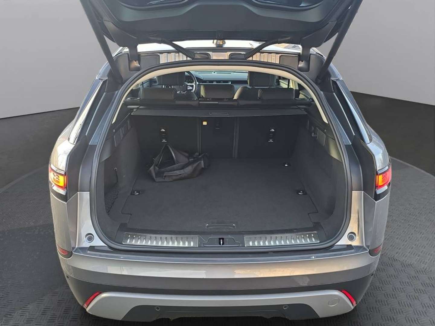 Land Rover Range Rover Velar P400e - 2022 - Joinsteer - #9