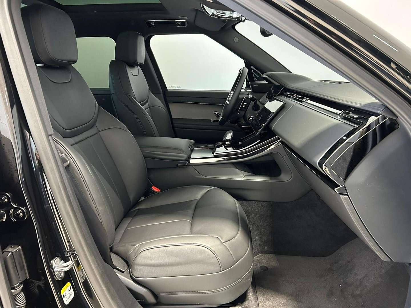 Land Rover Range Rover Sport Dynamic SE 3.0D - 2025 - Joinsteer - #3