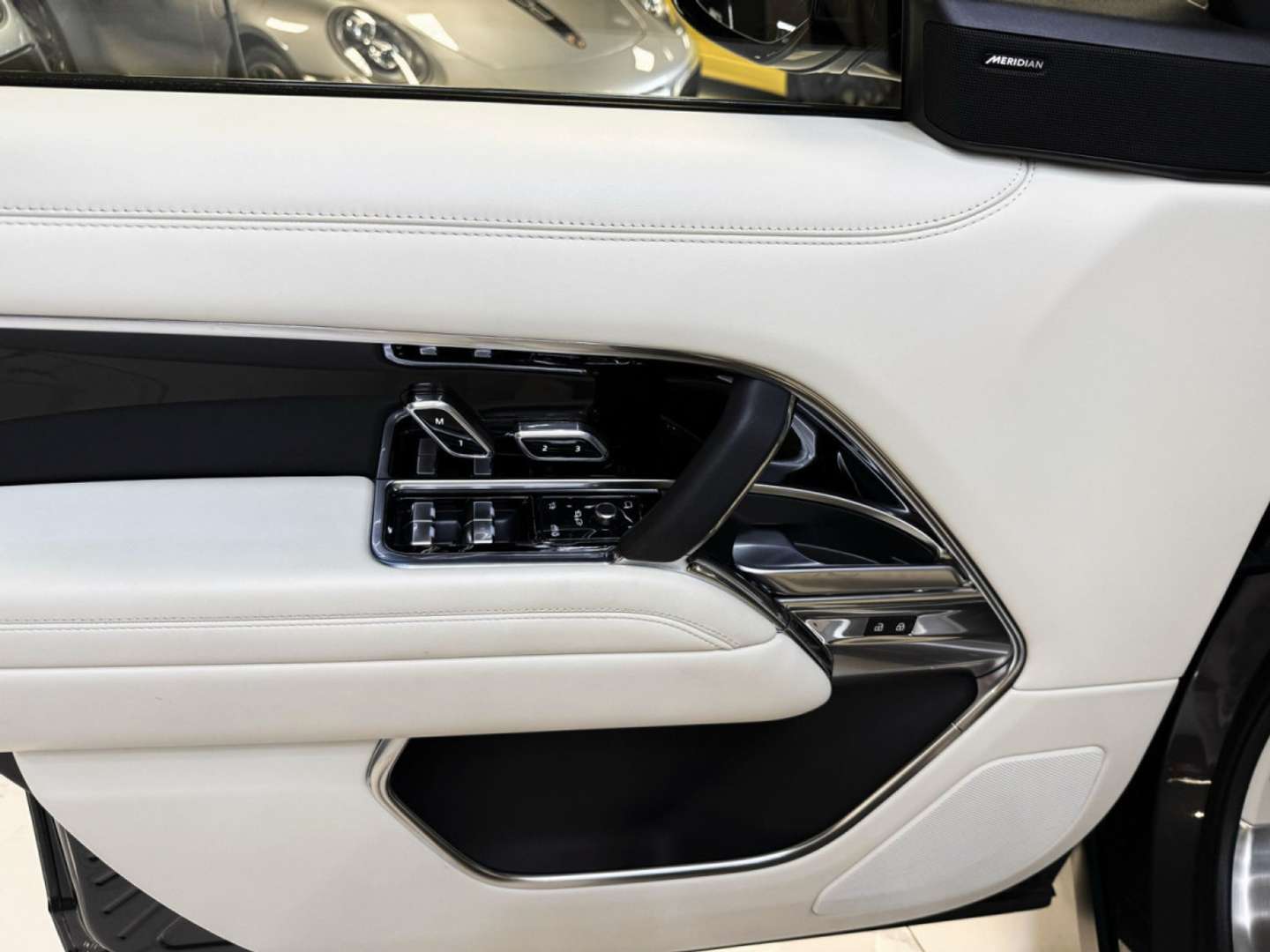 Land Rover Range Rover HSE P510e - 2023 - Joinsteer - #13